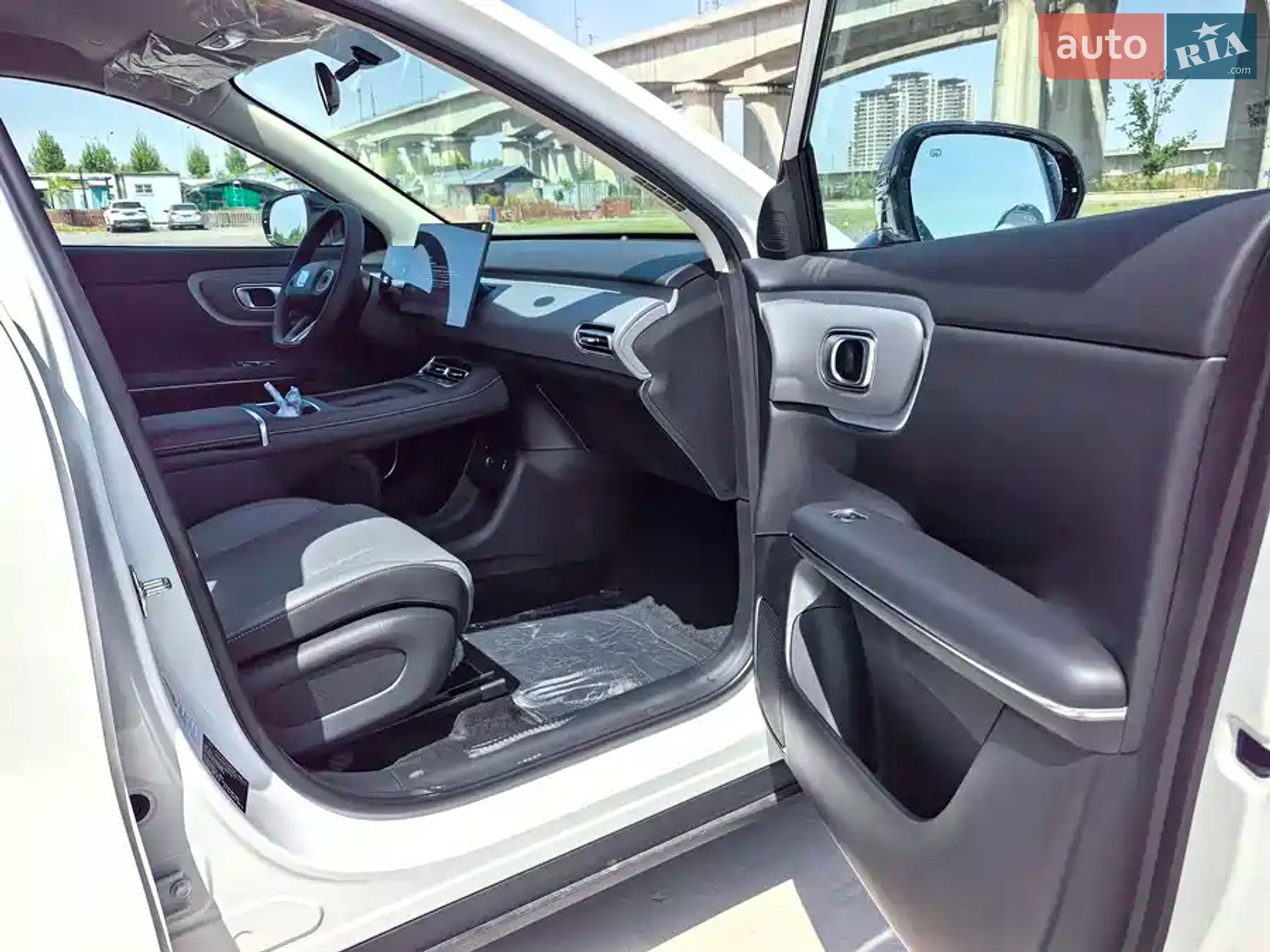 Changan Qiyuan Q05 2026 VIN LS6CME0F2TB459418 фото оголошення 5 з 9