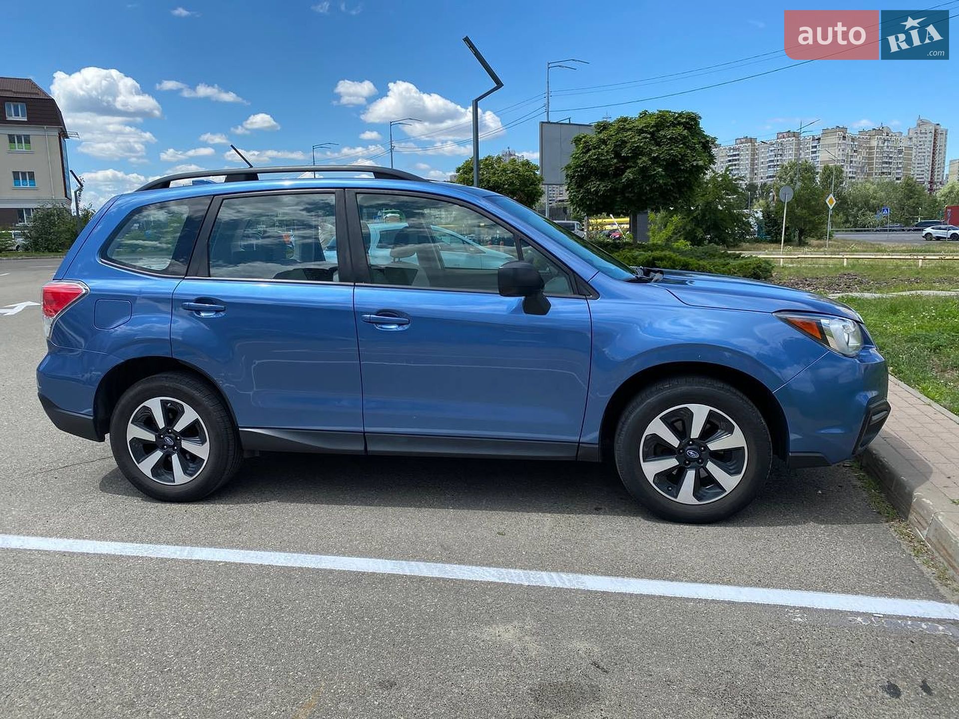 Subaru Forester 2017 VIN JF2SJABC5HH587054 фото оголошення 3 з 11