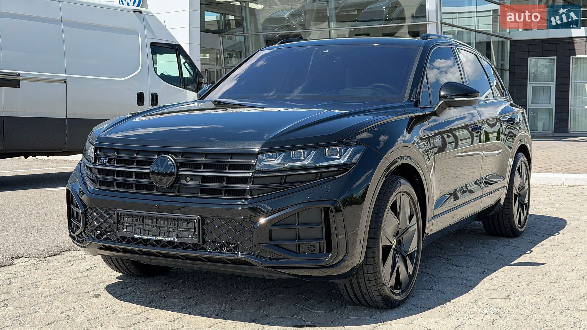 Volkswagen Touareg 2025 VIN WVGZZZCR1SD011852 фото оголошення 2 з 80