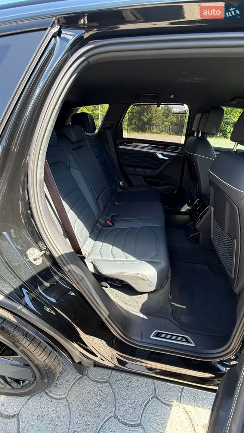 Volkswagen Touareg 2025 VIN WVGZZZCR1SD011852 фото оголошення 59 з 80