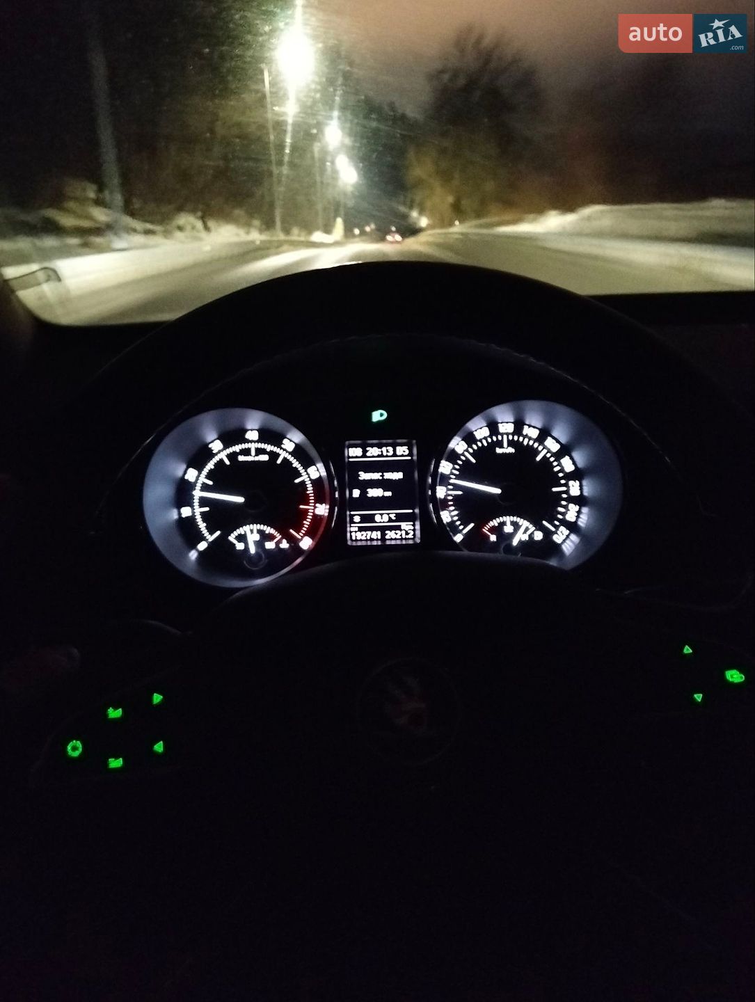 Skoda Superb 2013 VIN TMBAB43T1EB300699 фото оголошення 3 з 5