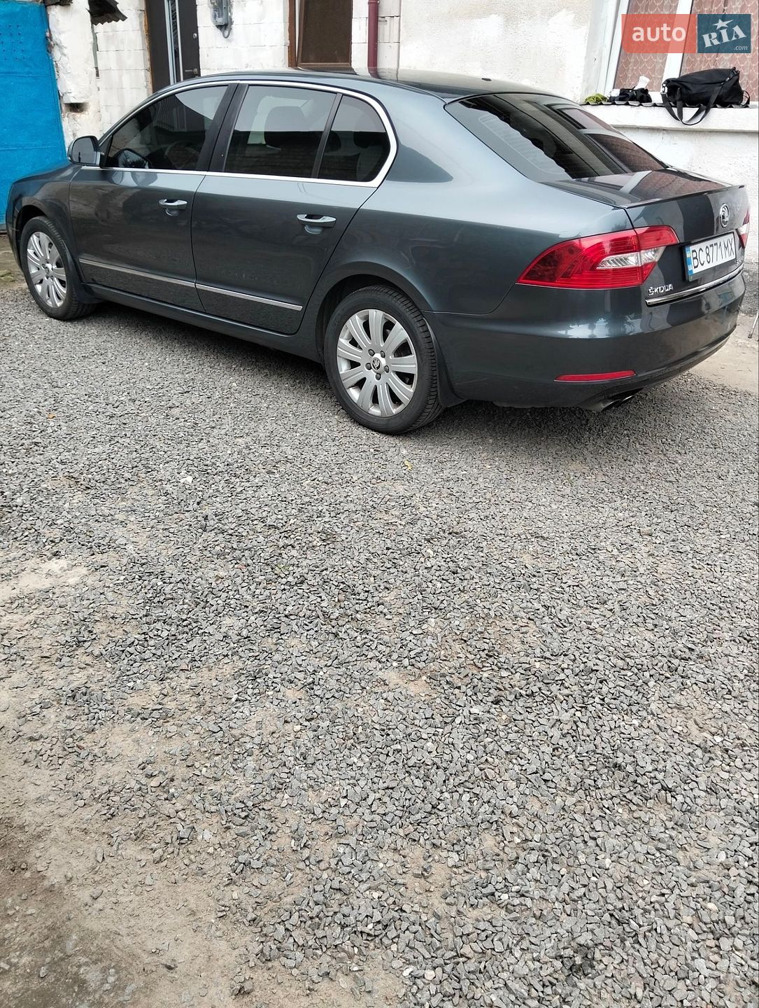 Skoda Superb 2013 VIN TMBAB43T1EB300699 фото оголошення 4 з 5