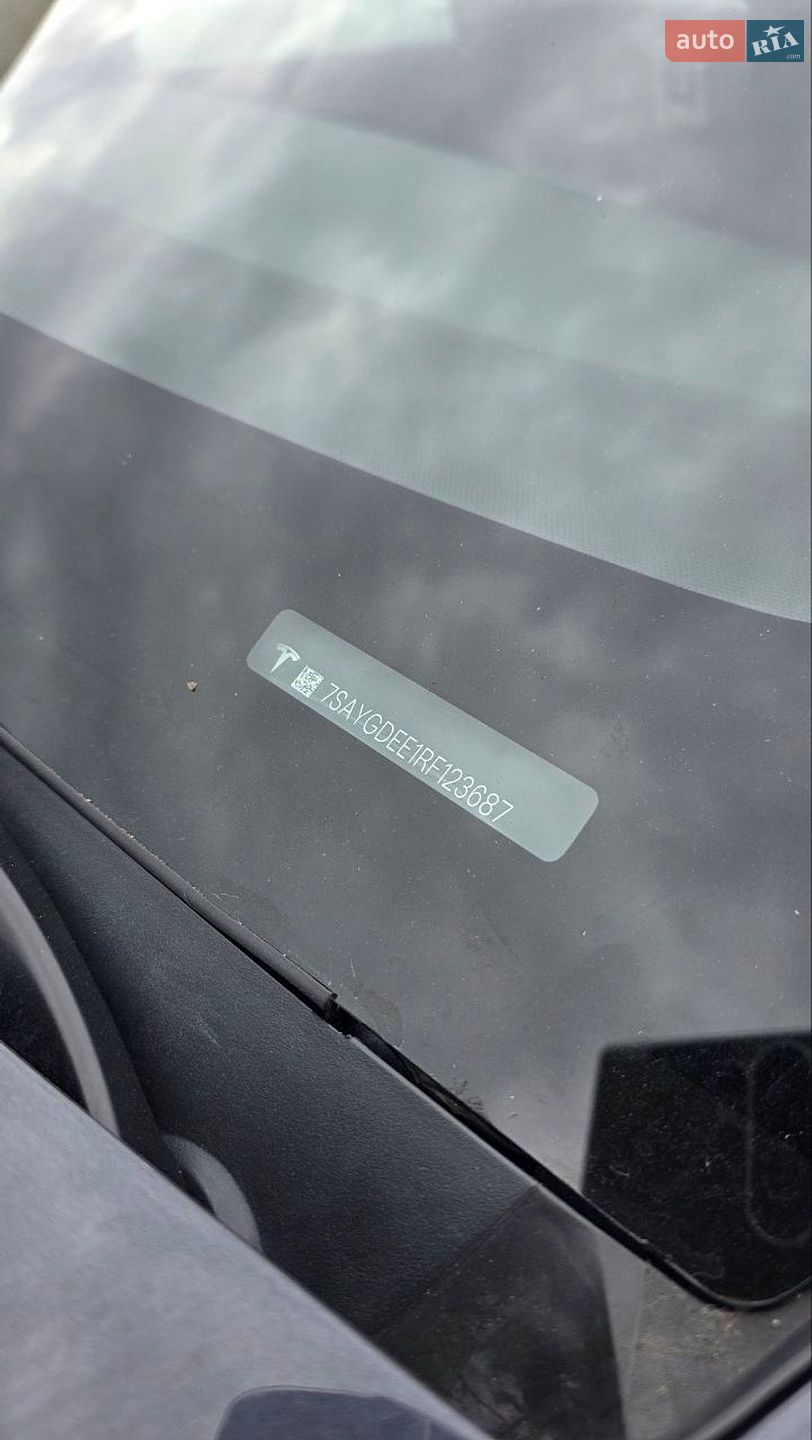 Tesla Model Y 2024 VIN 7SAYGDEE1RF123687 фото оголошення 6 з 12
