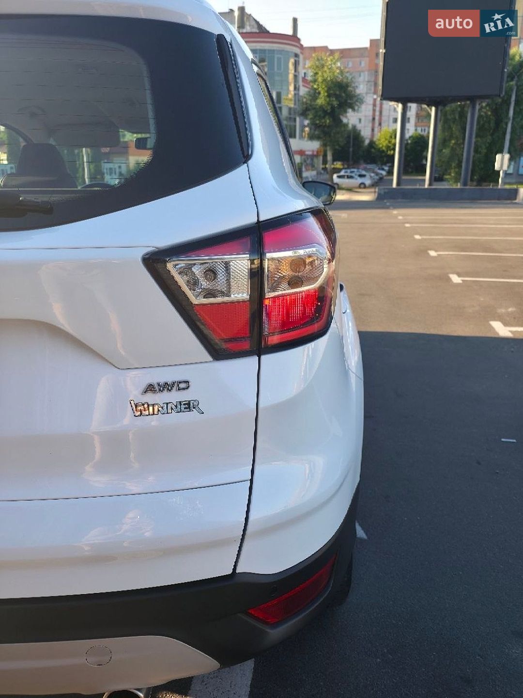 Ford Kuga 2019 VIN WF0AXXWPMAKP24725 фото оголошення 15 з 63