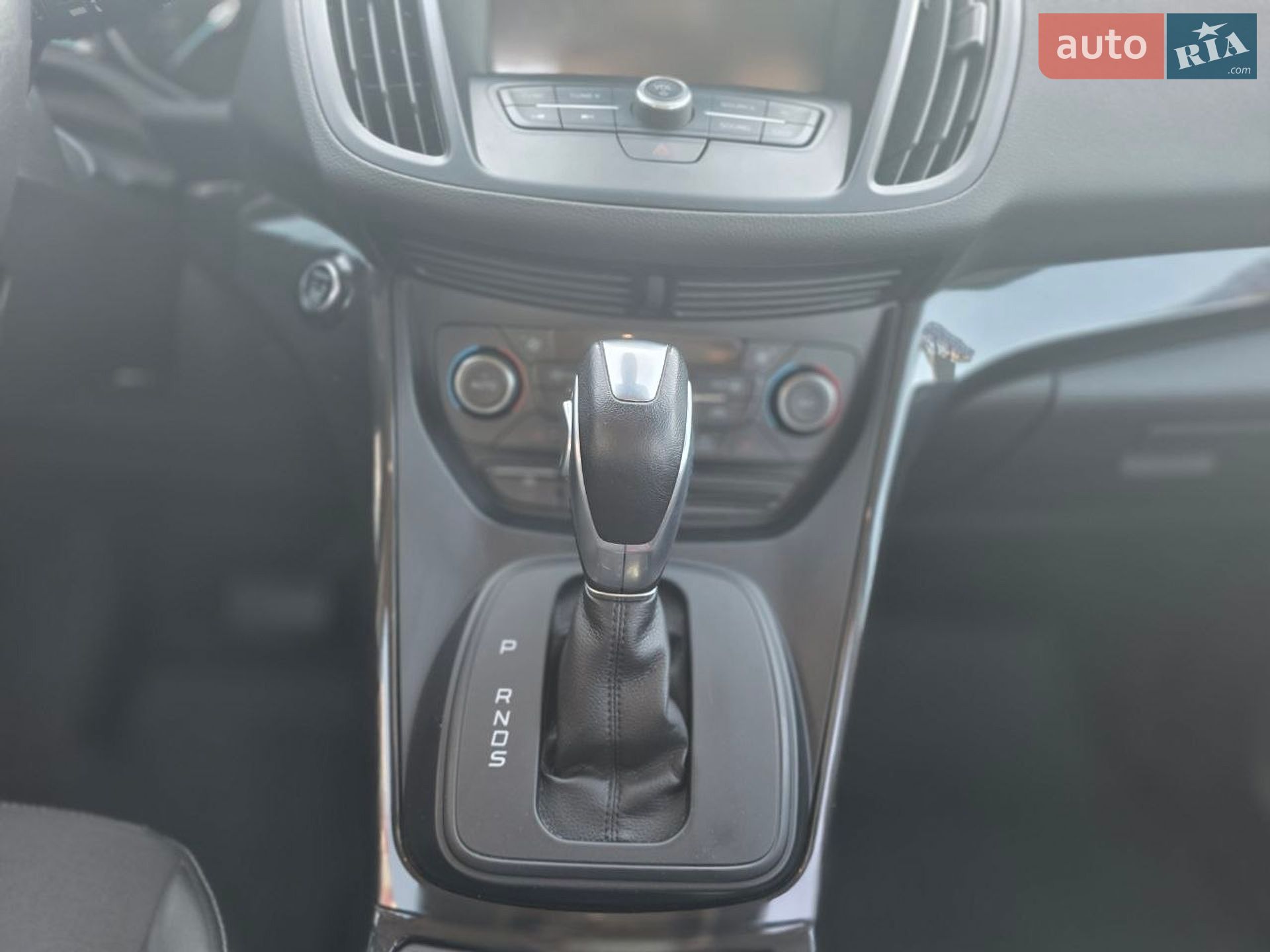 Ford Kuga 2019 VIN WF0AXXWPMAKP24725 фото оголошення 33 з 63