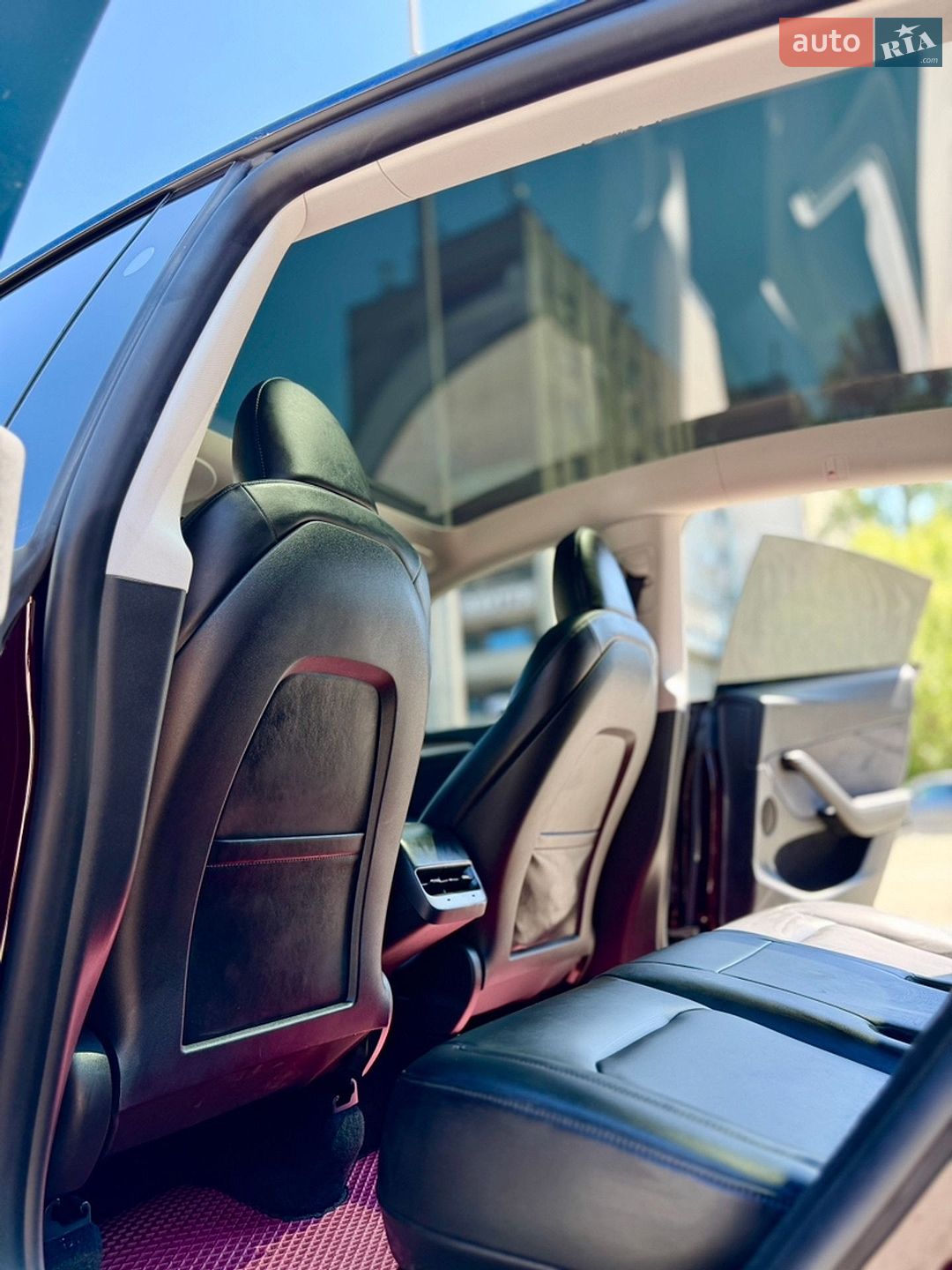 Tesla Model Y 2024 VIN XP7YGCER2RB515991 фото оголошення 11 з 14