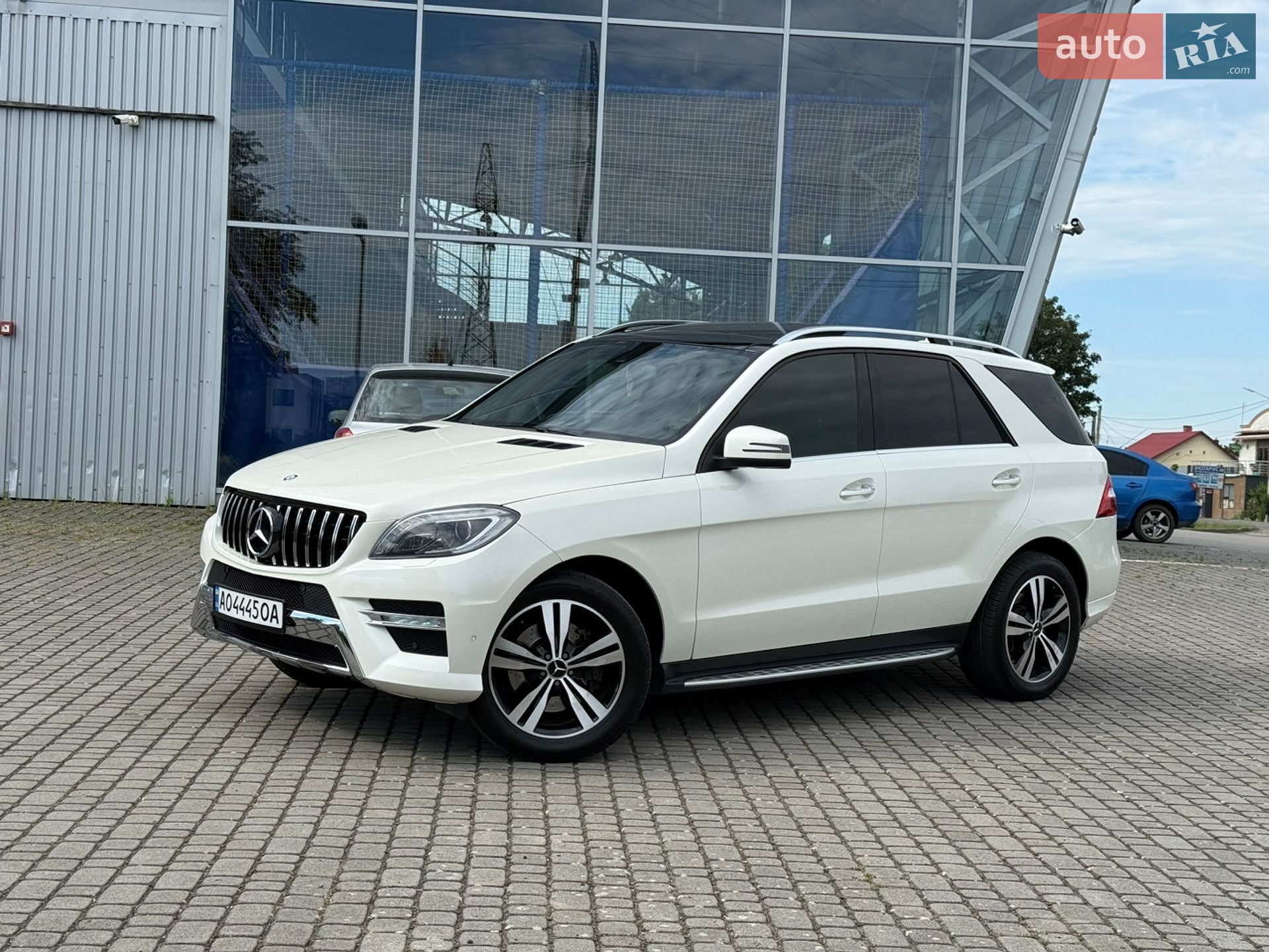 Mercedes-Benz M-Class 2012 VIN 4JGDA2EB2DA136839 фото оголошення 2 з 51