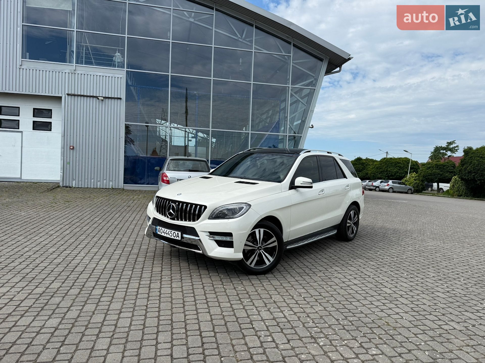 Mercedes-Benz M-Class 2012 VIN 4JGDA2EB2DA136839 фото оголошення 5 з 51