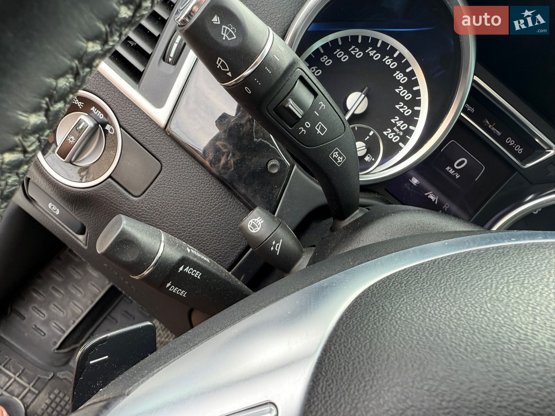 Mercedes-Benz M-Class 2012 VIN 4JGDA2EB2DA136839 фото оголошення 39 з 51