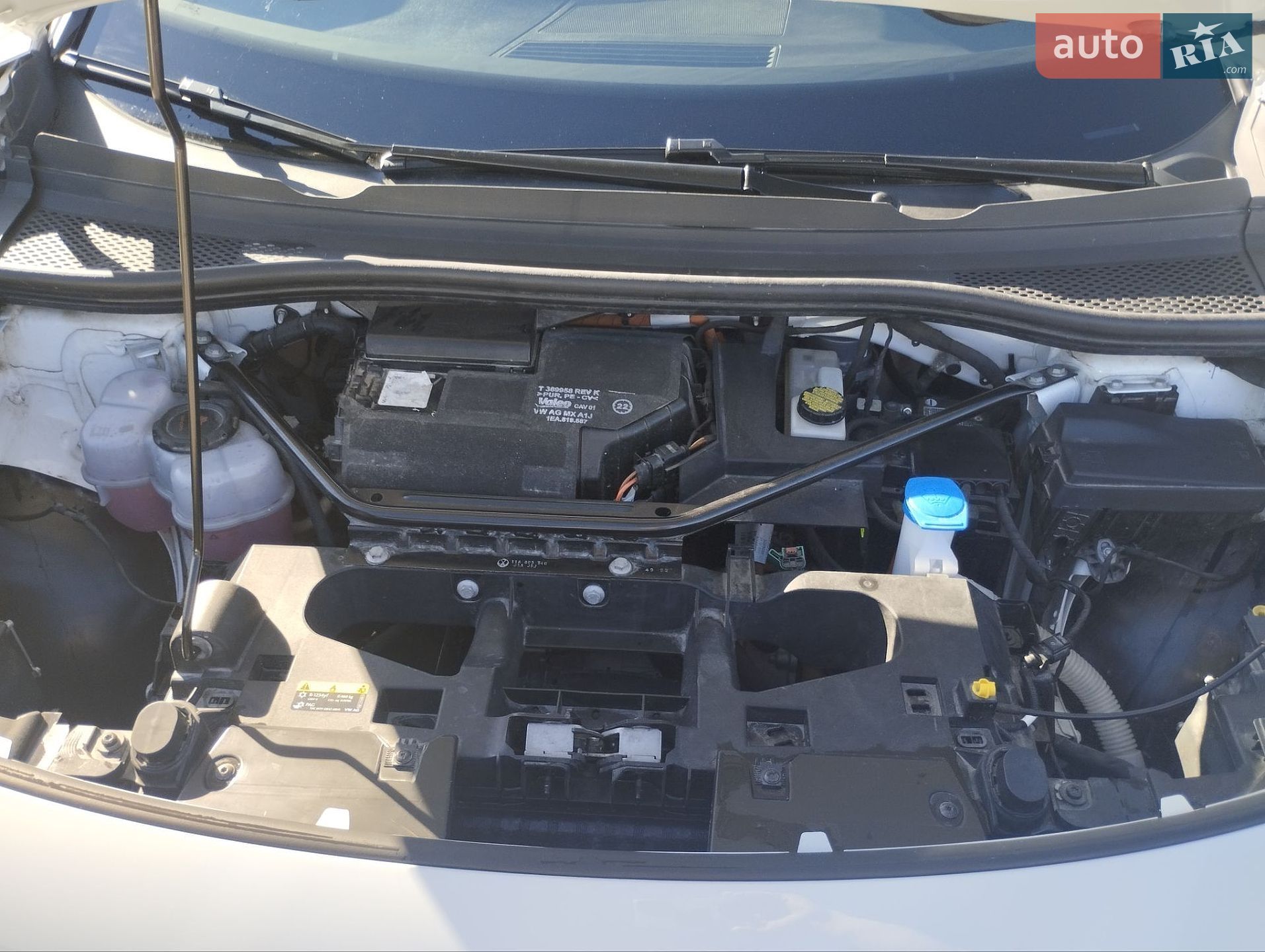 Volkswagen ID.4 2023 VIN 1V2CMPE88PC012154 фото оголошення 16 з 19