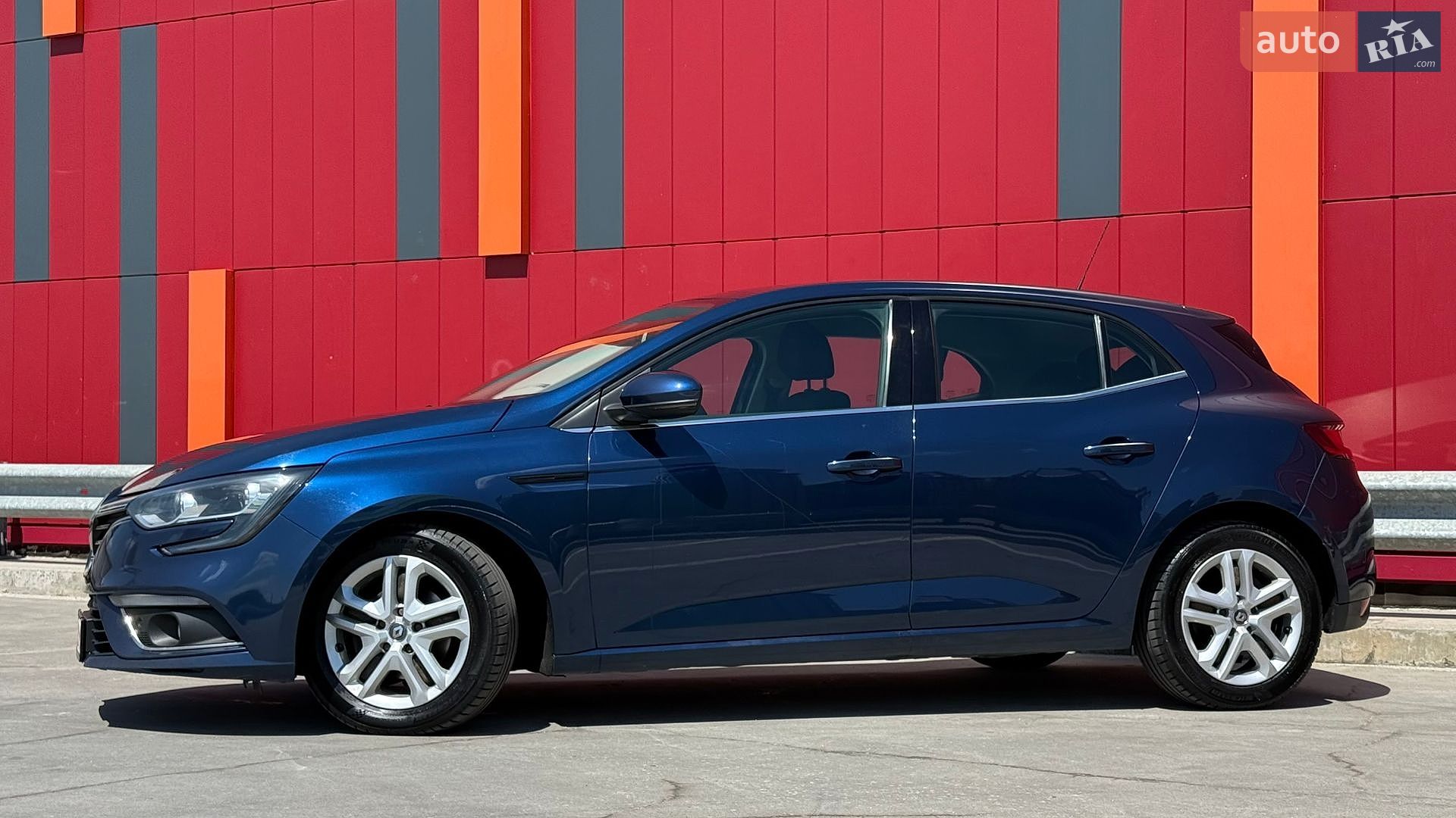 Renault Megane 2017 VIN VF1RFB00157481181 фото оголошення 5 з 62
