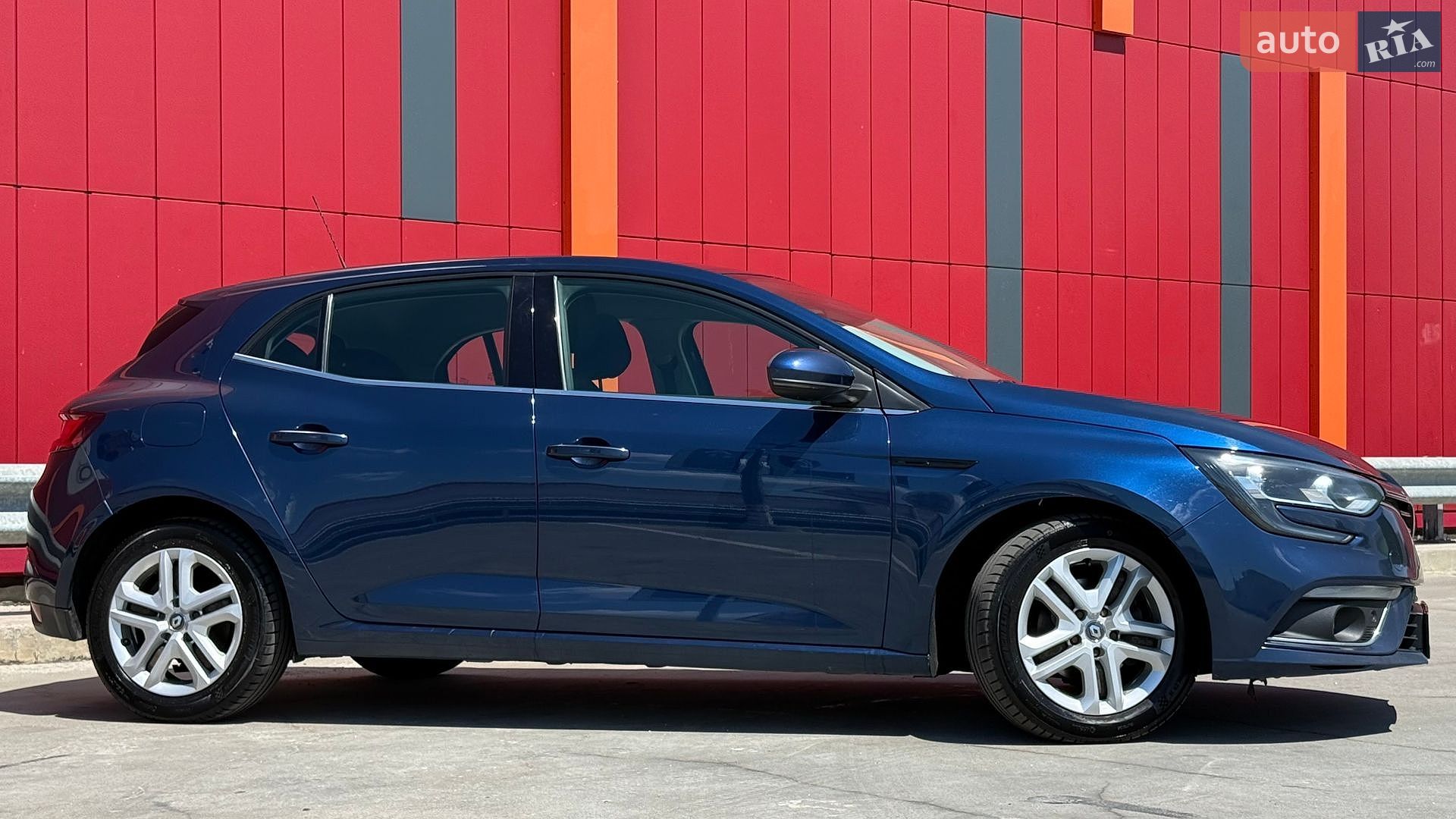 Renault Megane 2017 VIN VF1RFB00157481181 фото оголошення 10 з 62