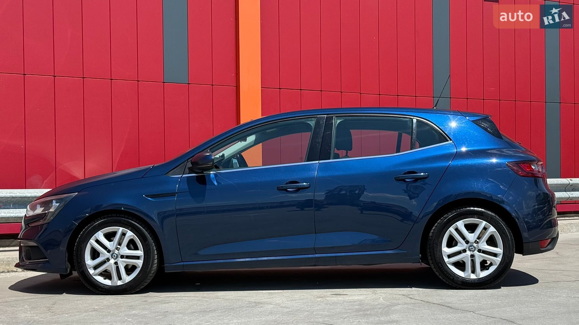 Renault Megane 2017 VIN VF1RFB00157481181 фото оголошення 18 з 62