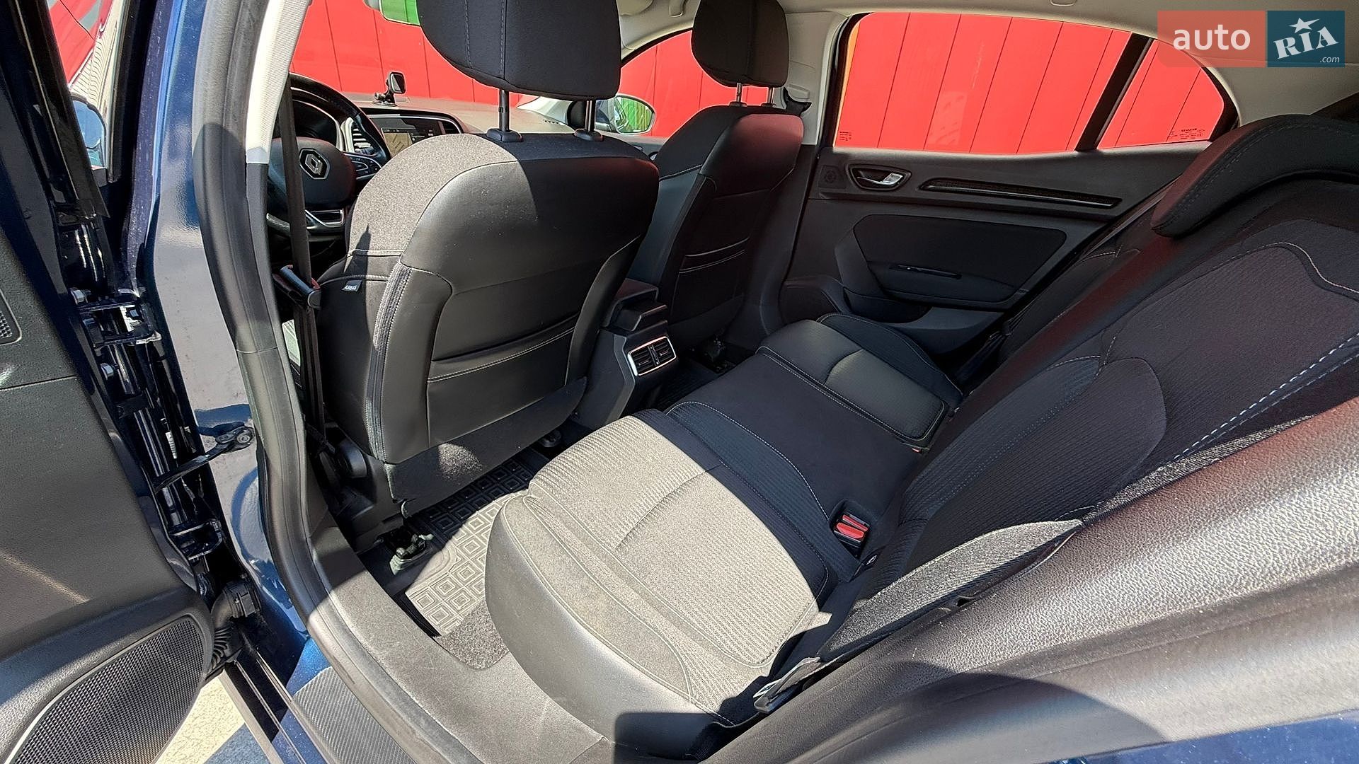 Renault Megane 2017 VIN VF1RFB00157481181 фото оголошення 38 з 62