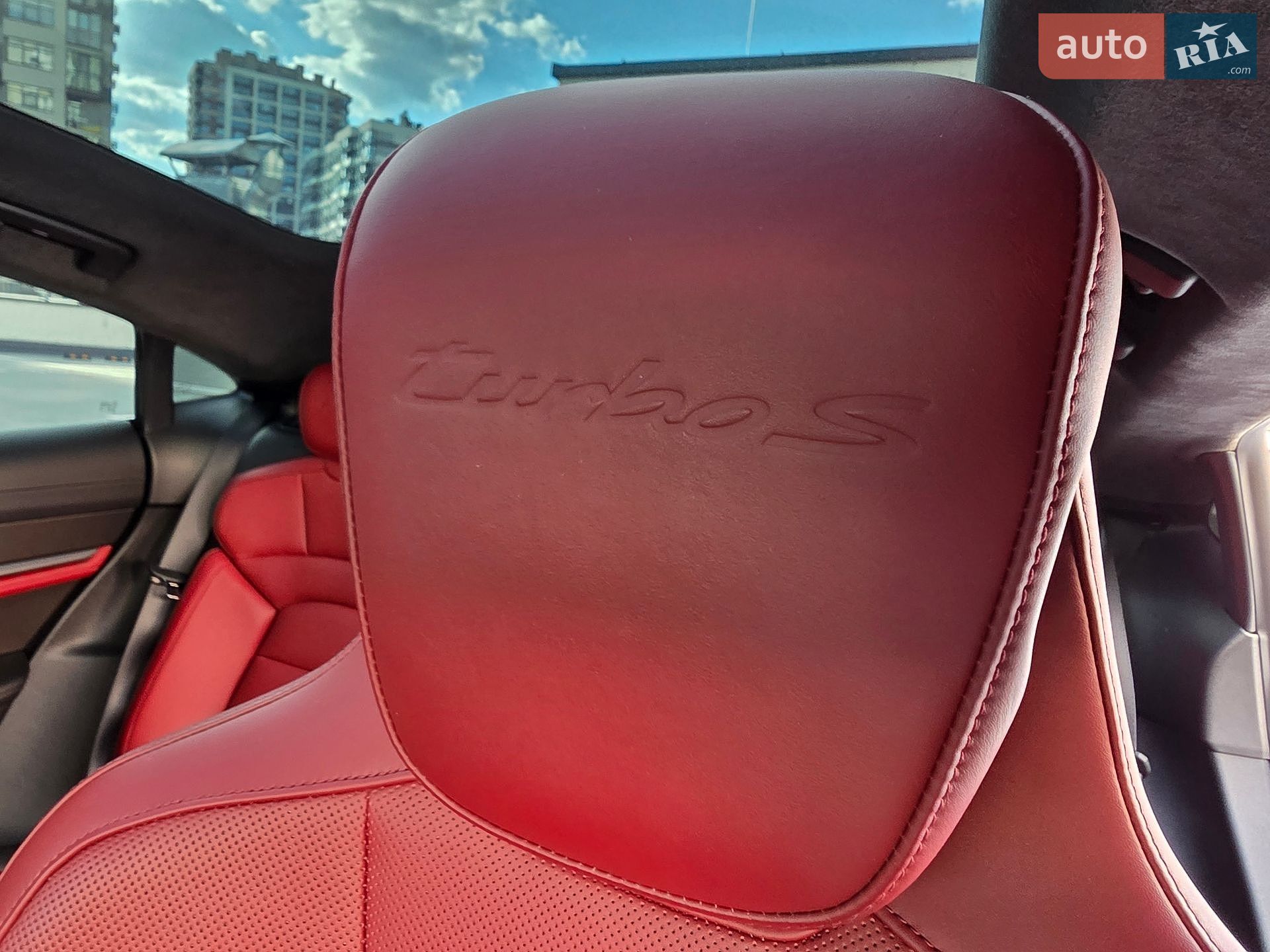 Porsche Taycan 2021 VIN WP0ZZZY1ZMSA57857 фото оголошення 23 з 44