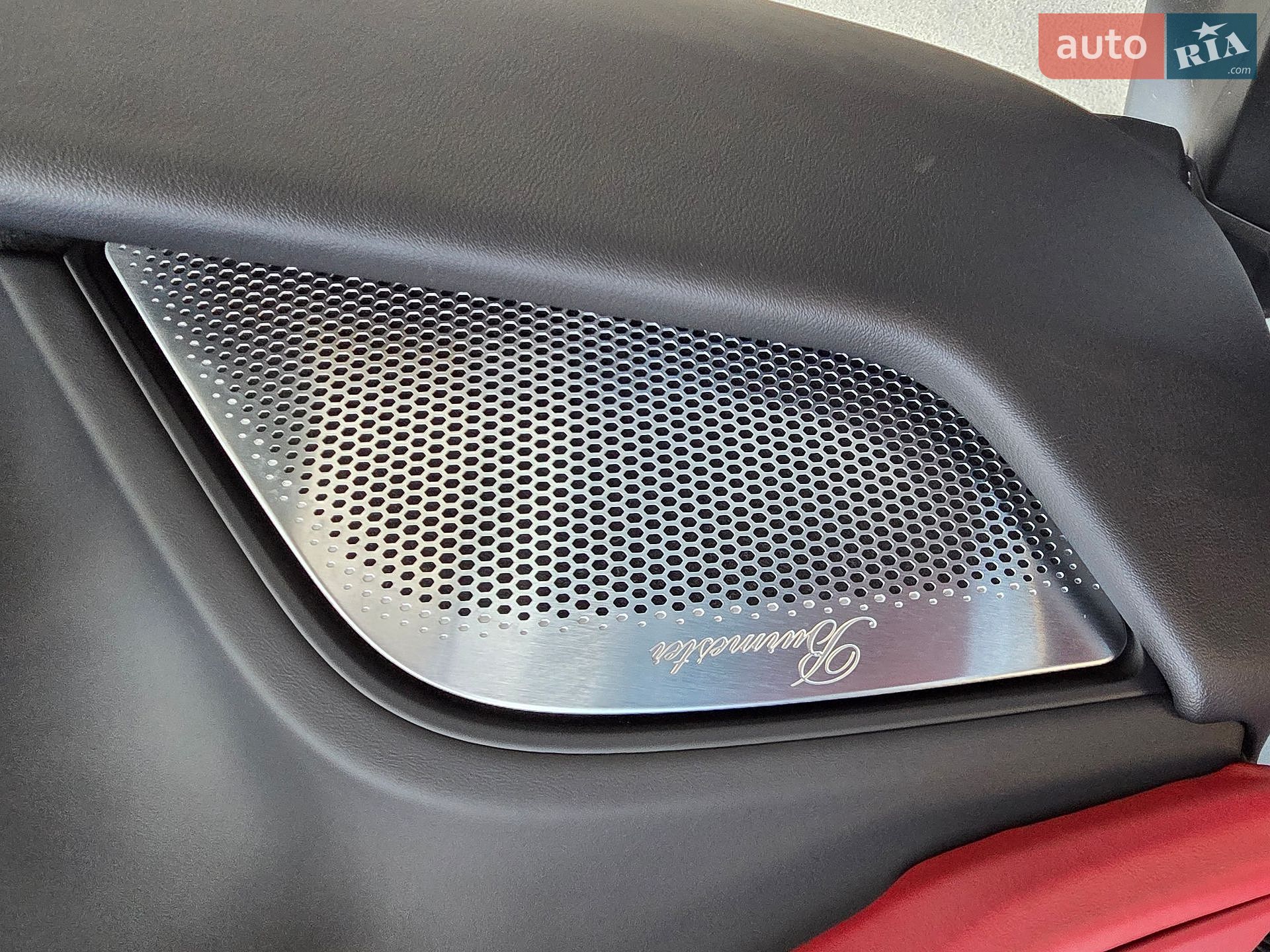 Porsche Taycan 2021 VIN WP0ZZZY1ZMSA57857 фото оголошення 34 з 44