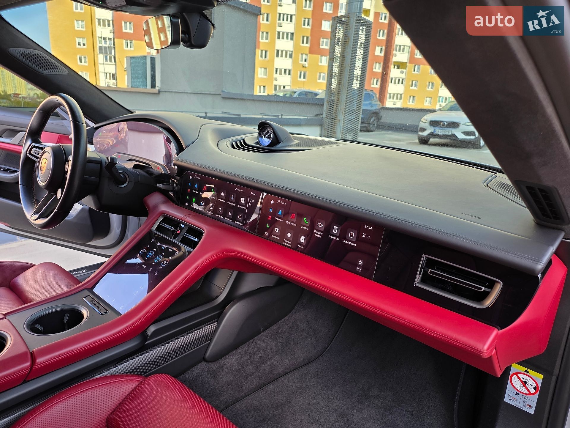 Porsche Taycan 2021 VIN WP0ZZZY1ZMSA57857 фото оголошення 37 з 44