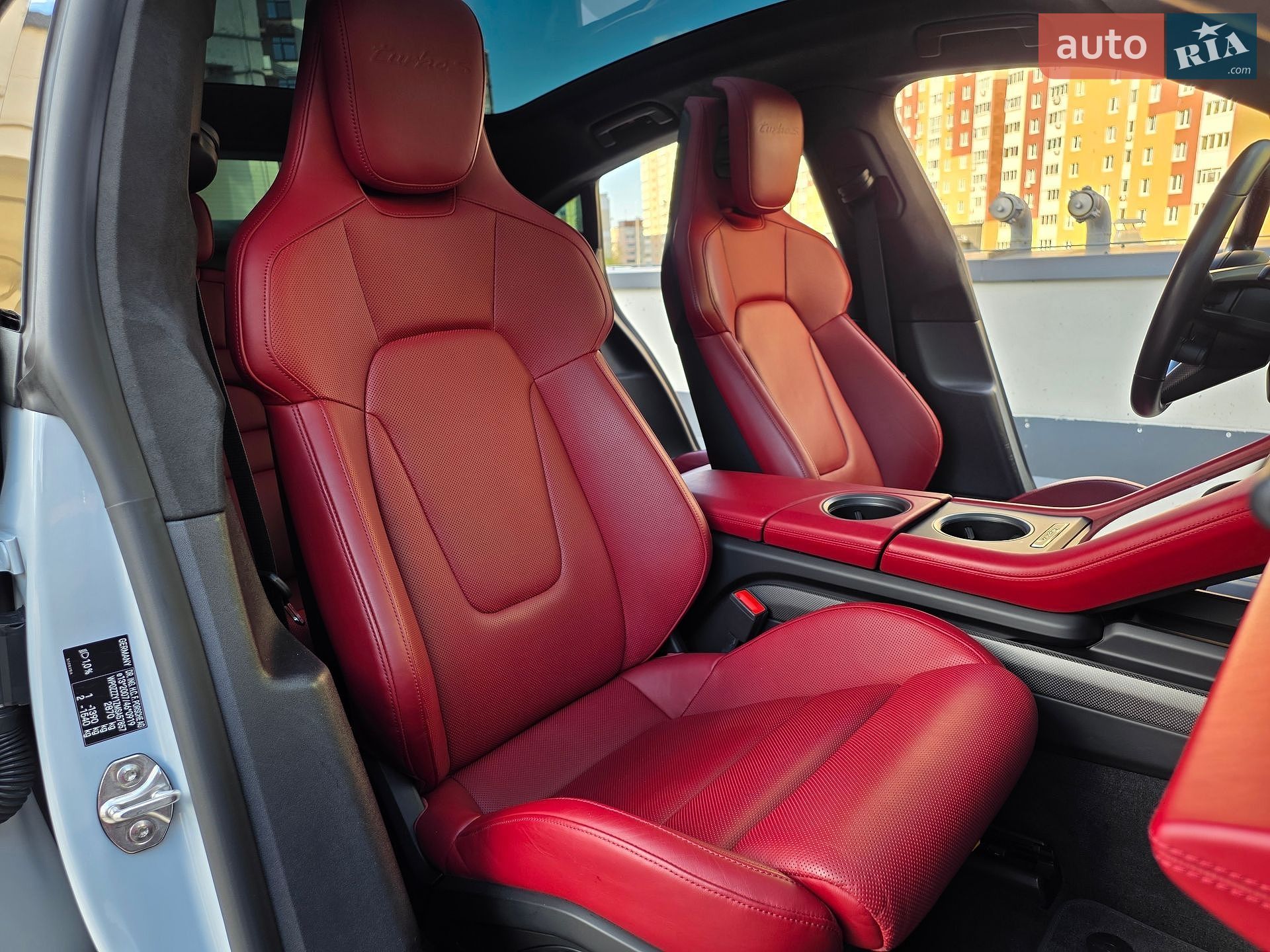 Porsche Taycan 2021 VIN WP0ZZZY1ZMSA57857 фото оголошення 39 з 44