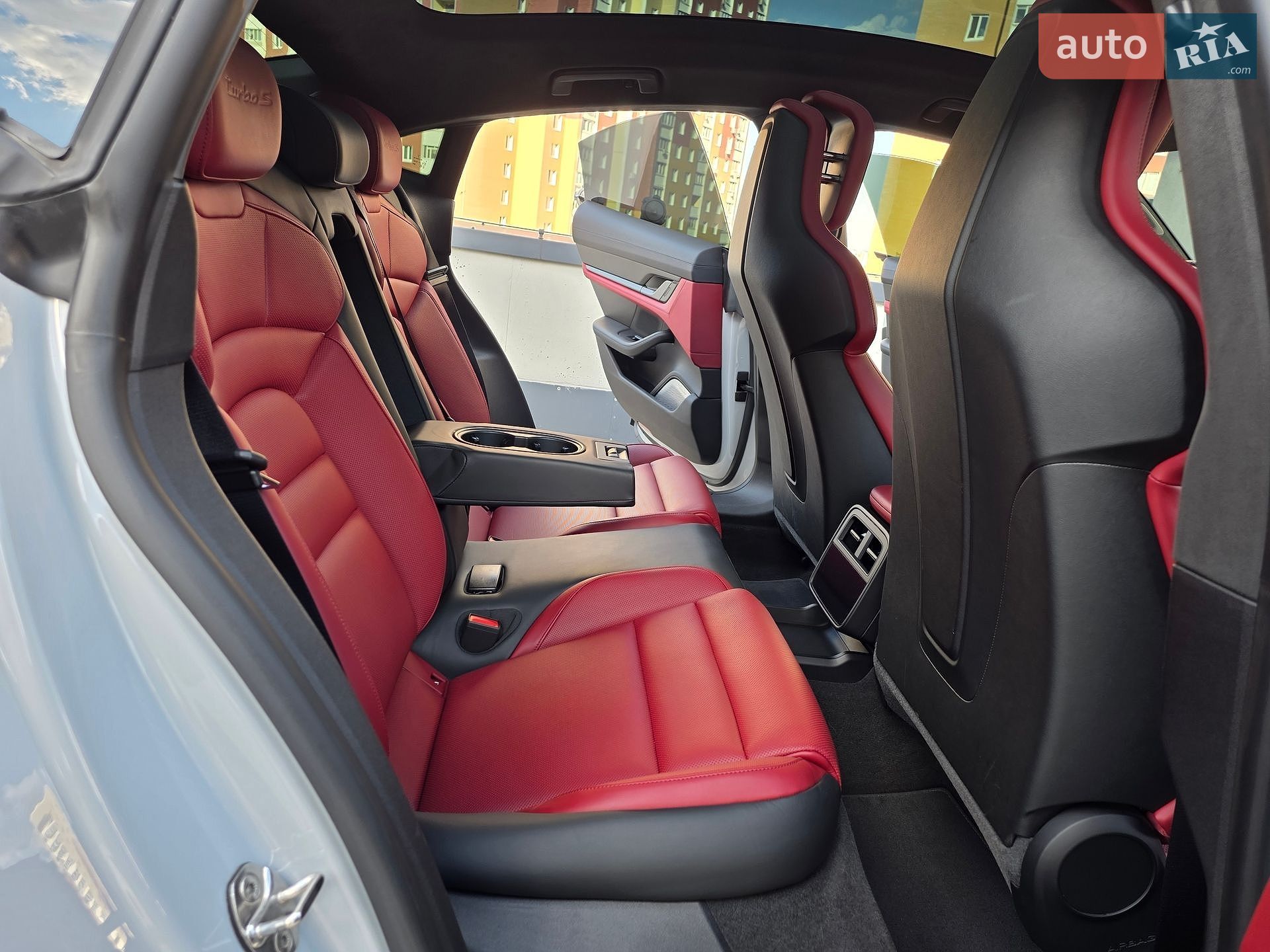 Porsche Taycan 2021 VIN WP0ZZZY1ZMSA57857 фото оголошення 42 з 44