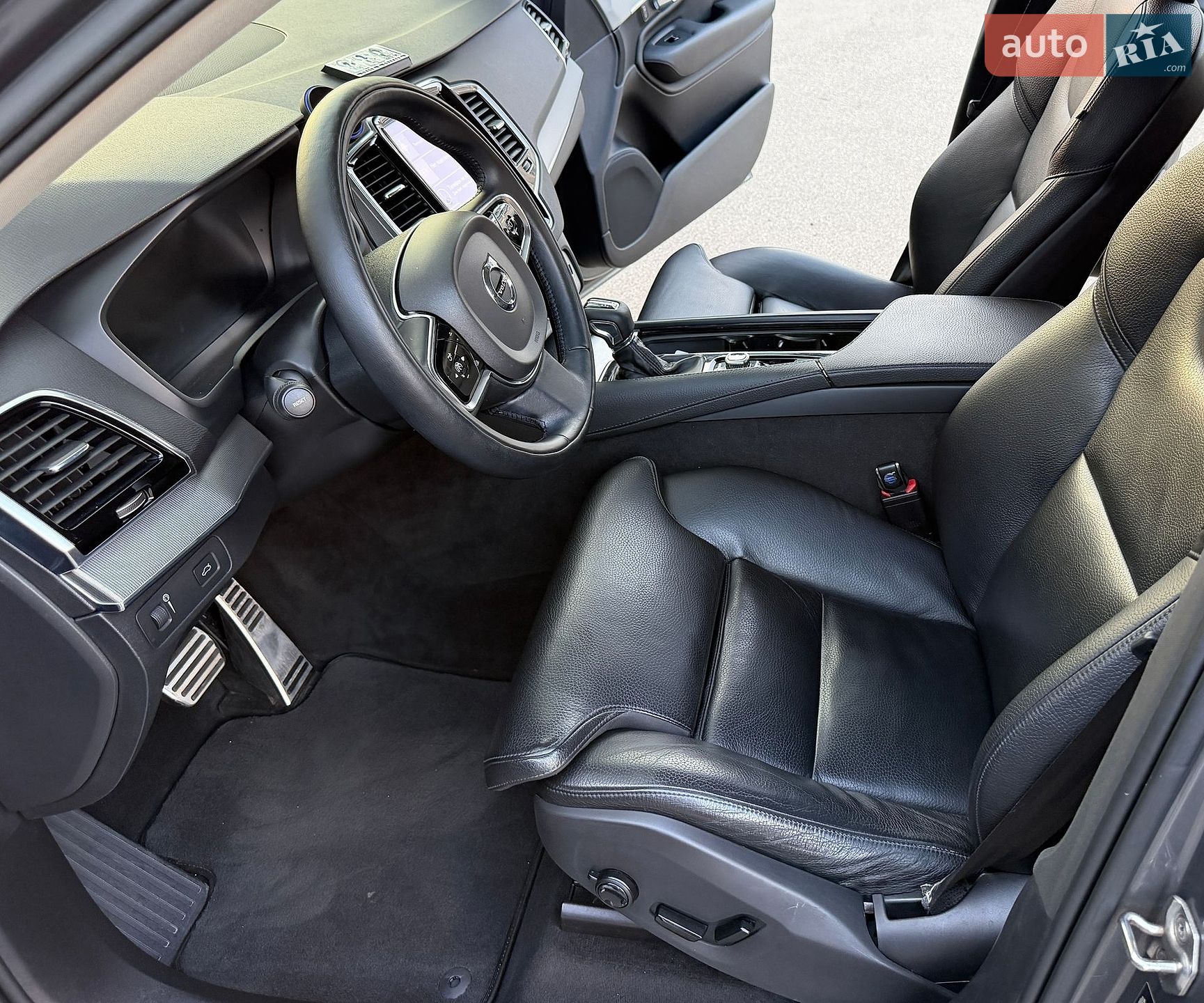 Volvo XC90 2016 VIN YV1LCA4BCG1081147 фото оголошення 41 з 70