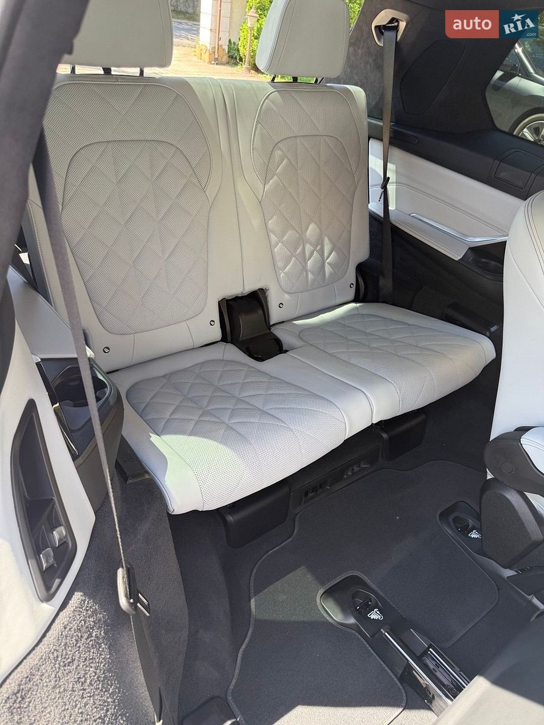 BMW X7 2024 VIN 5UX23EM06R9V80711 фото оголошення 12 з 24