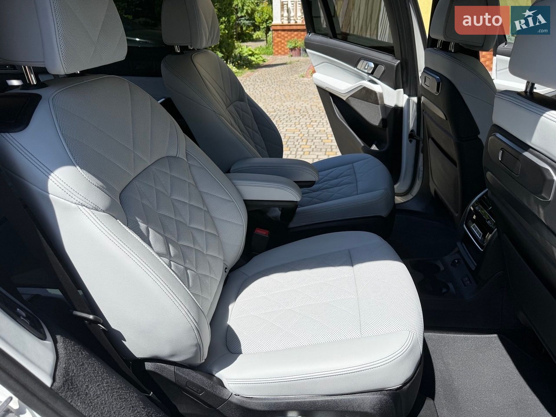 BMW X7 2024 VIN 5UX23EM06R9V80711 фото оголошення 22 з 24