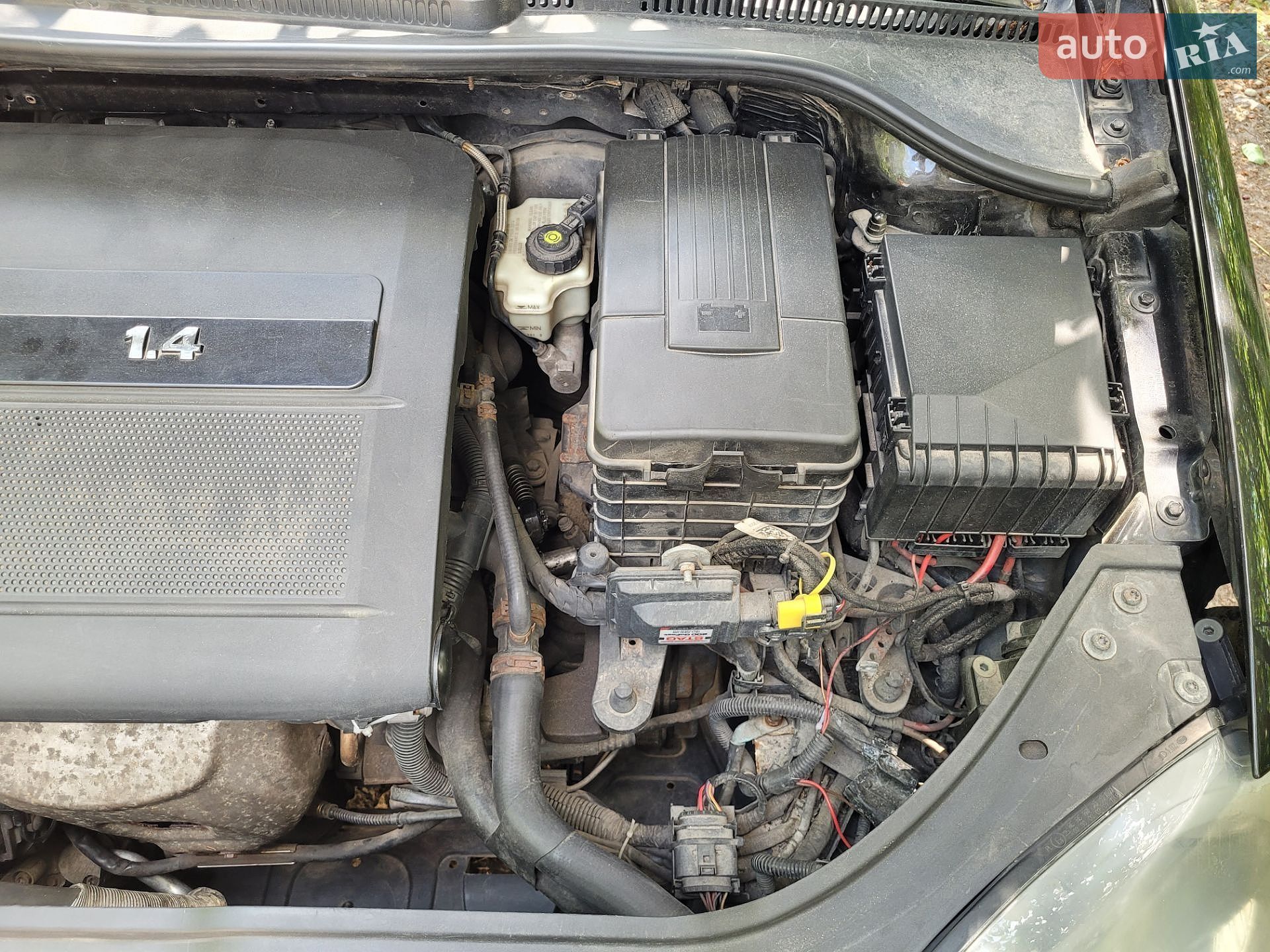 Volkswagen Golf 2004 VIN WVWZZZ1KZ4W122154 фото оголошення 12 з 46
