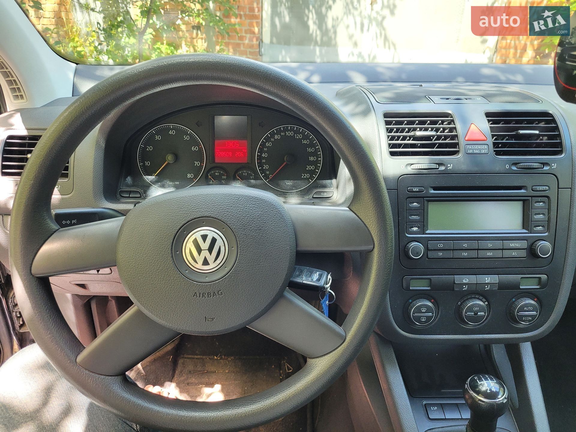 Volkswagen Golf 2004 VIN WVWZZZ1KZ4W122154 фото оголошення 18 з 46