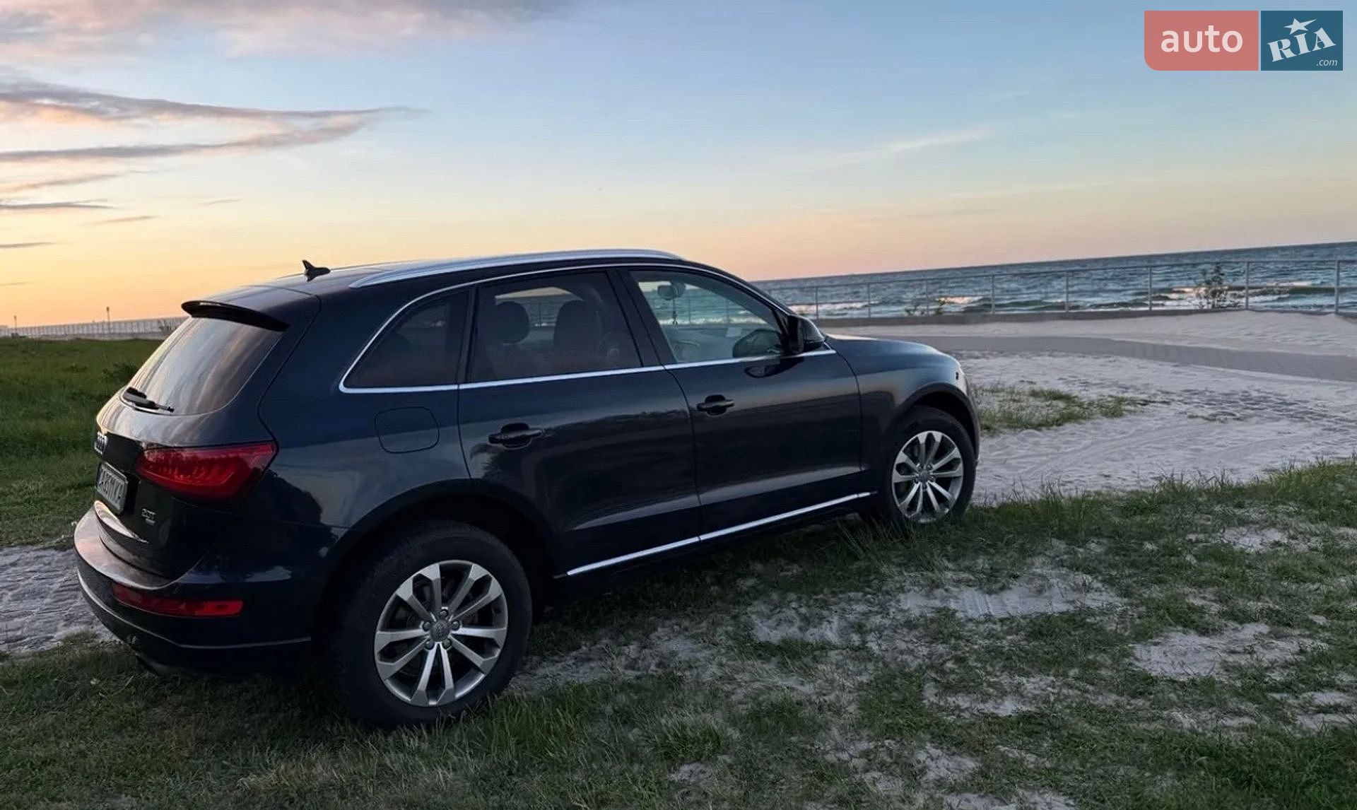 Audi Q5 2013 VIN WA1LFAFP6EA040021 фото оголошення 2 з 17