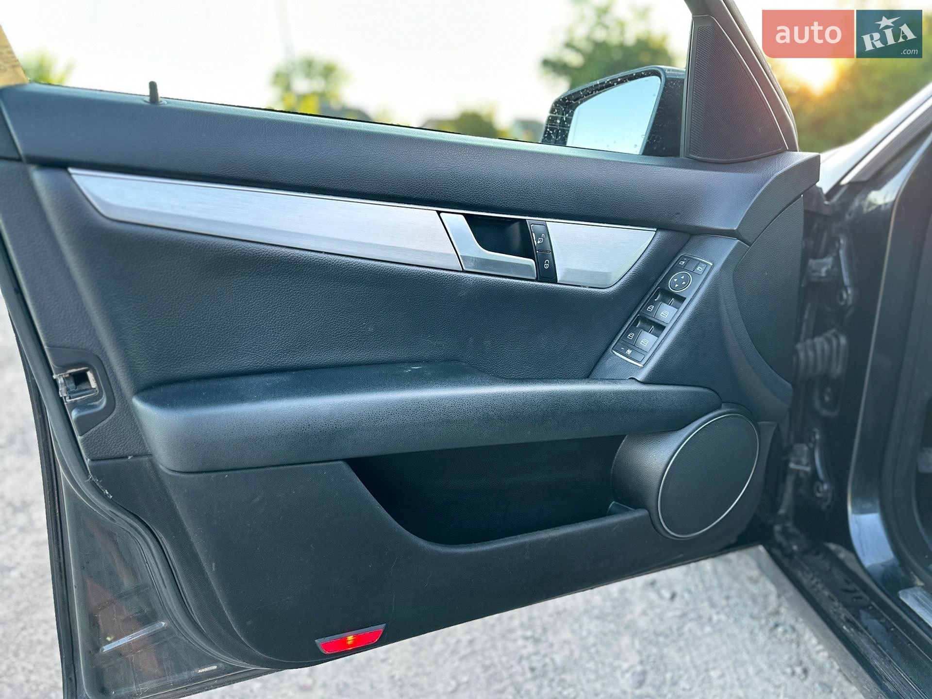 Mercedes-Benz C-Class 2011 VIN WDD2042001F726662 фото оголошення 11 з 24