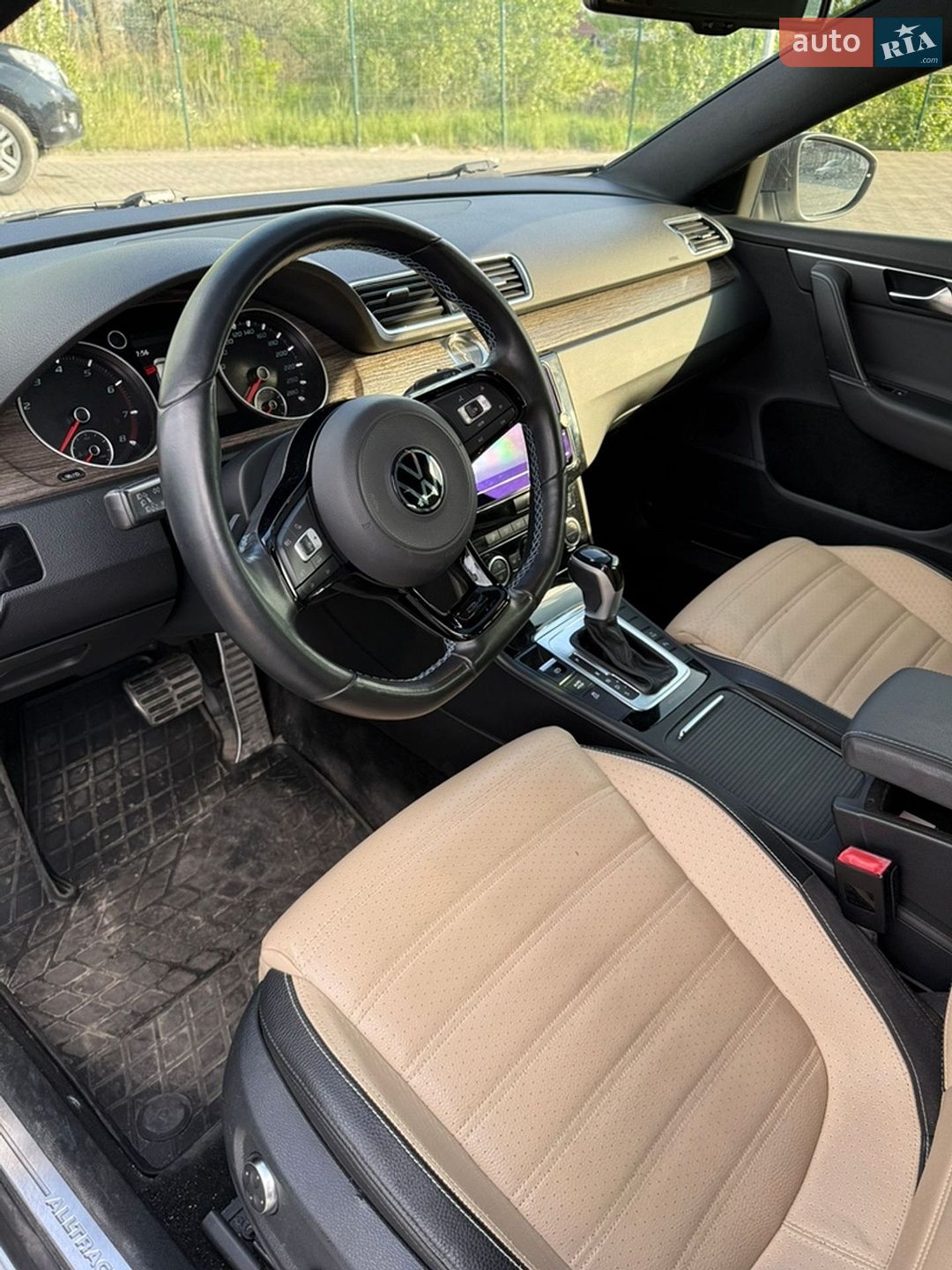 Volkswagen Passat 2012 VIN WVWZZZ3CZDE078134 фото оголошення 8 з 17