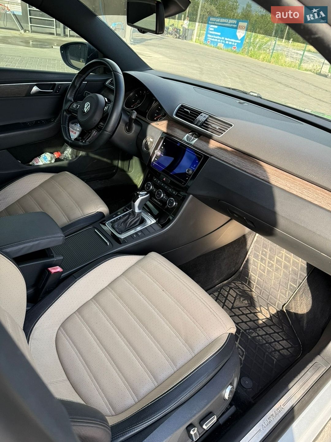 Volkswagen Passat 2012 VIN WVWZZZ3CZDE078134 фото оголошення 10 з 17