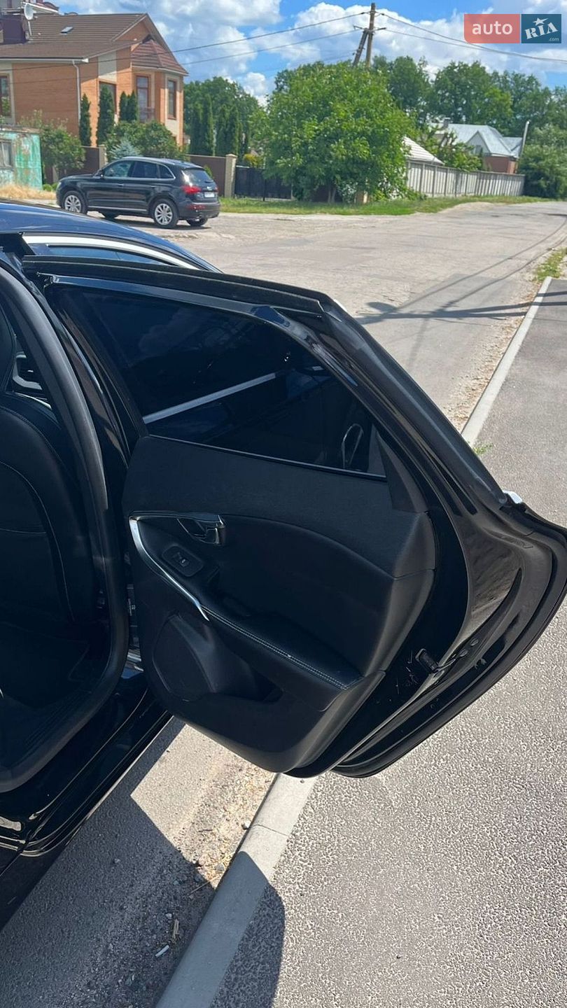 Volvo V40 2014 VIN YV1MV8461E2130075 фото оголошення 9 з 41