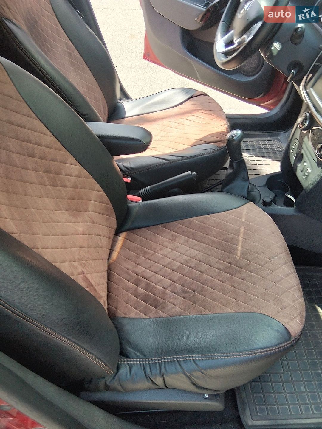 Renault Sandero 2019 VIN VF15SRCLC64231773 фото оголошення 12 з 14