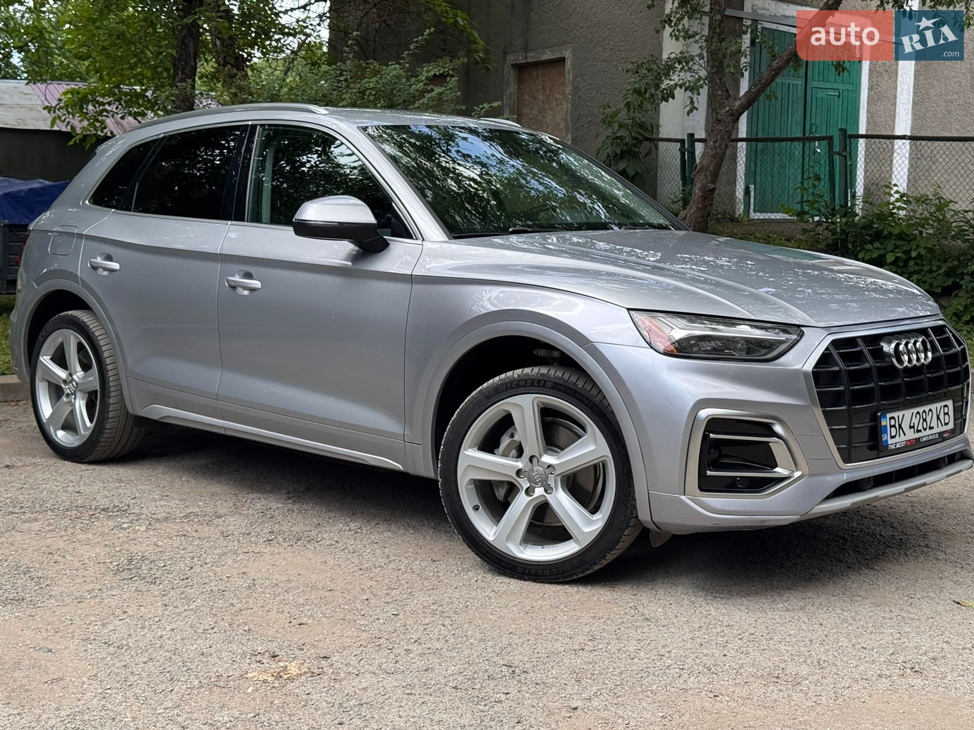 Audi Q5 2021 VIN WA1AAAFY0M2002243 фото оголошення 3 з 17