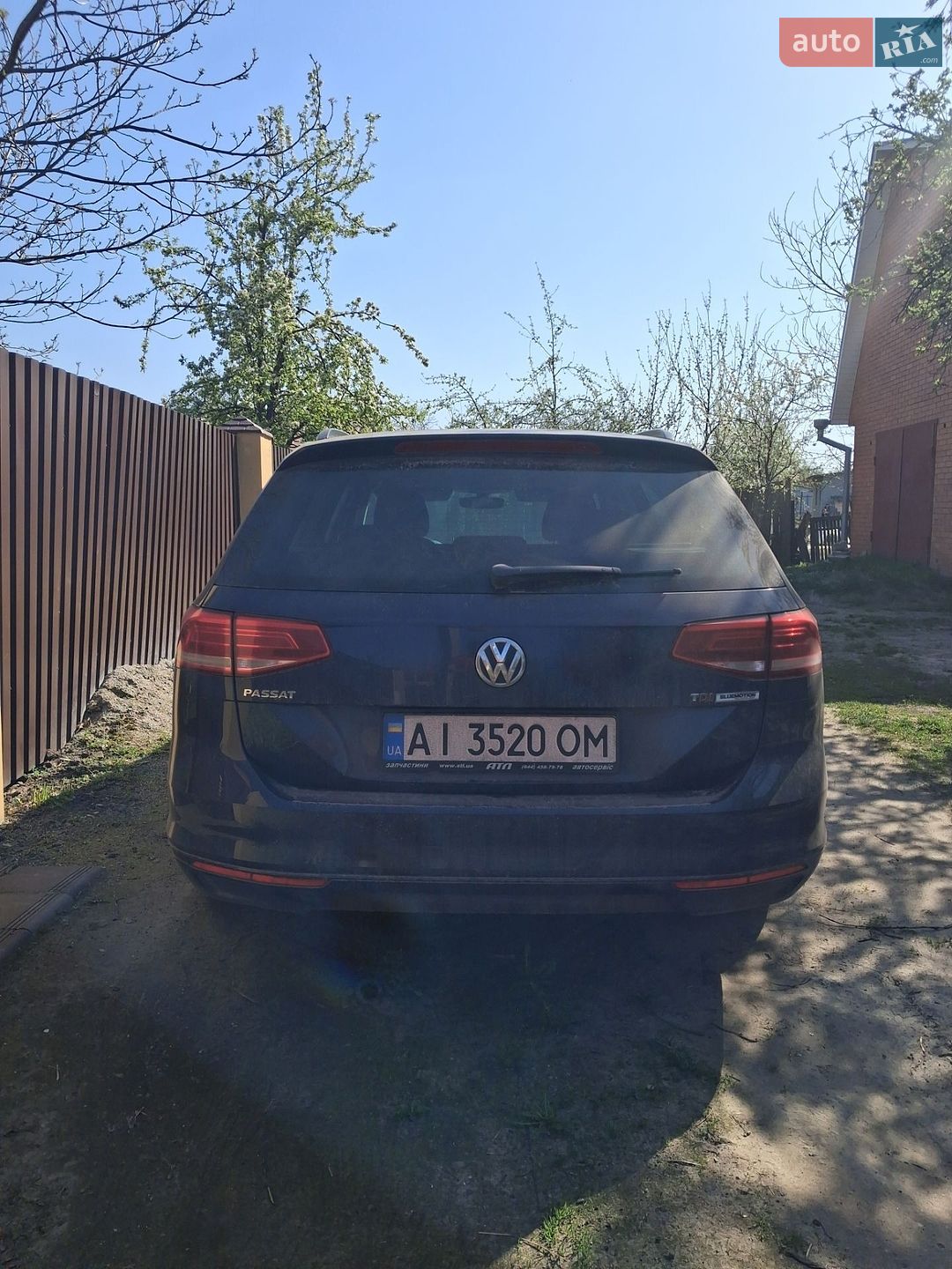 Volkswagen Passat 2015 VIN WVWZZZ3CZGE007894 фото оголошення 4 з 4