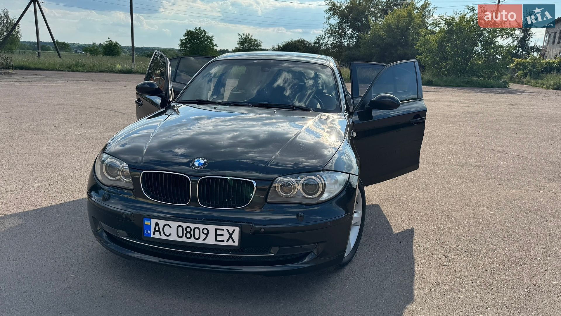 BMW 1 Series 2008 VIN WBAUD71010P258688 фото оголошення 9 з 27
