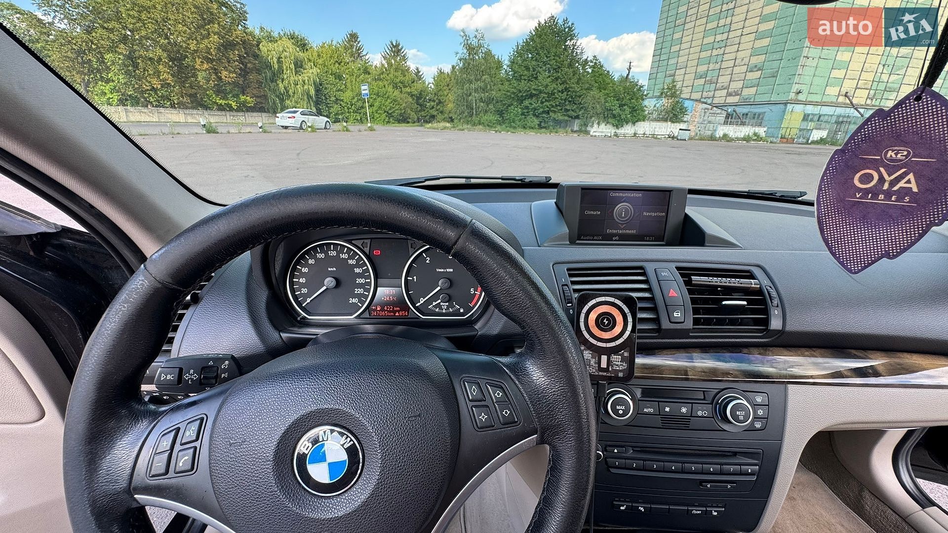 BMW 1 Series 2008 VIN WBAUD71010P258688 фото оголошення 13 з 27