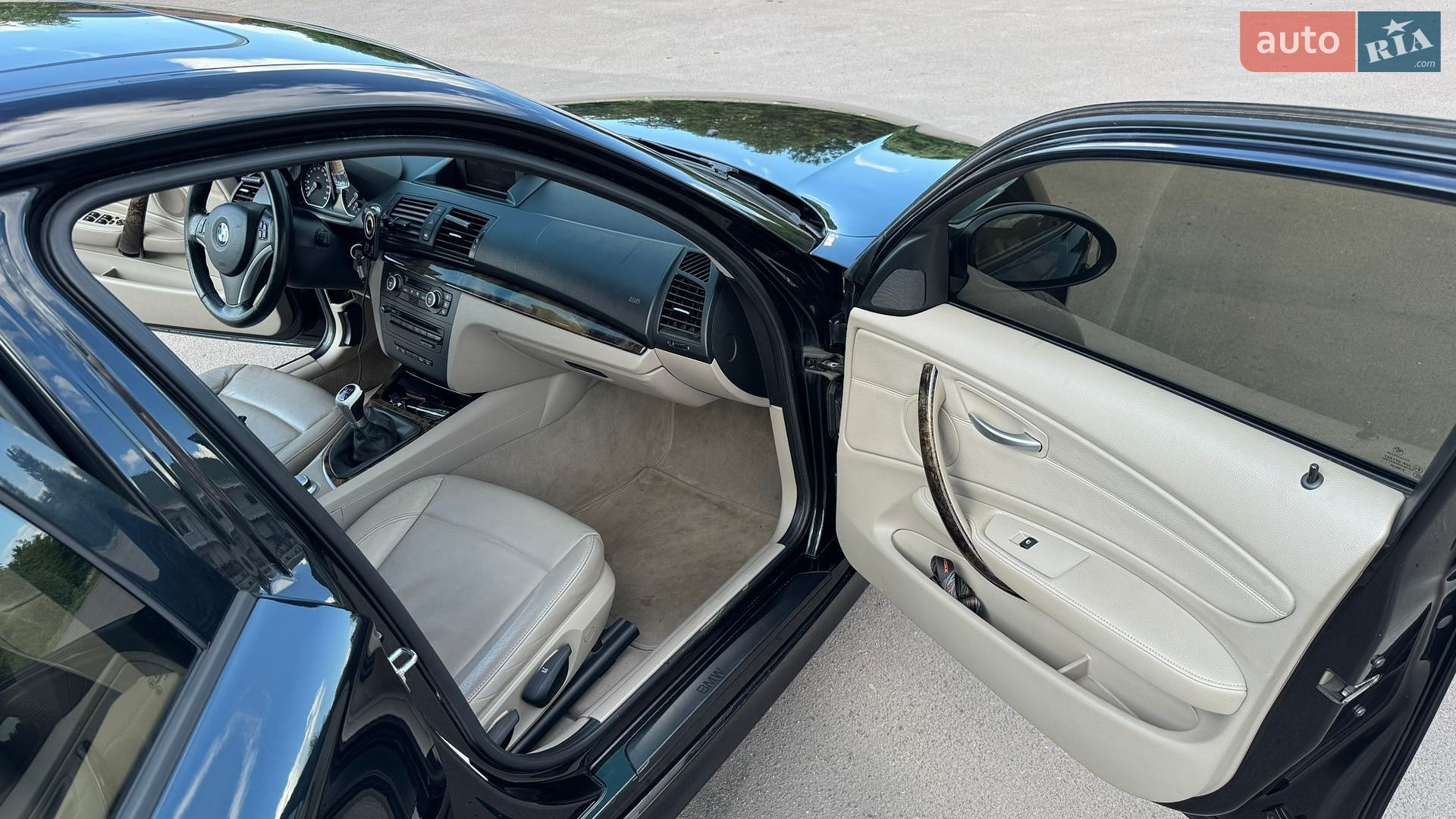 BMW 1 Series 2008 VIN WBAUD71010P258688 фото оголошення 17 з 27