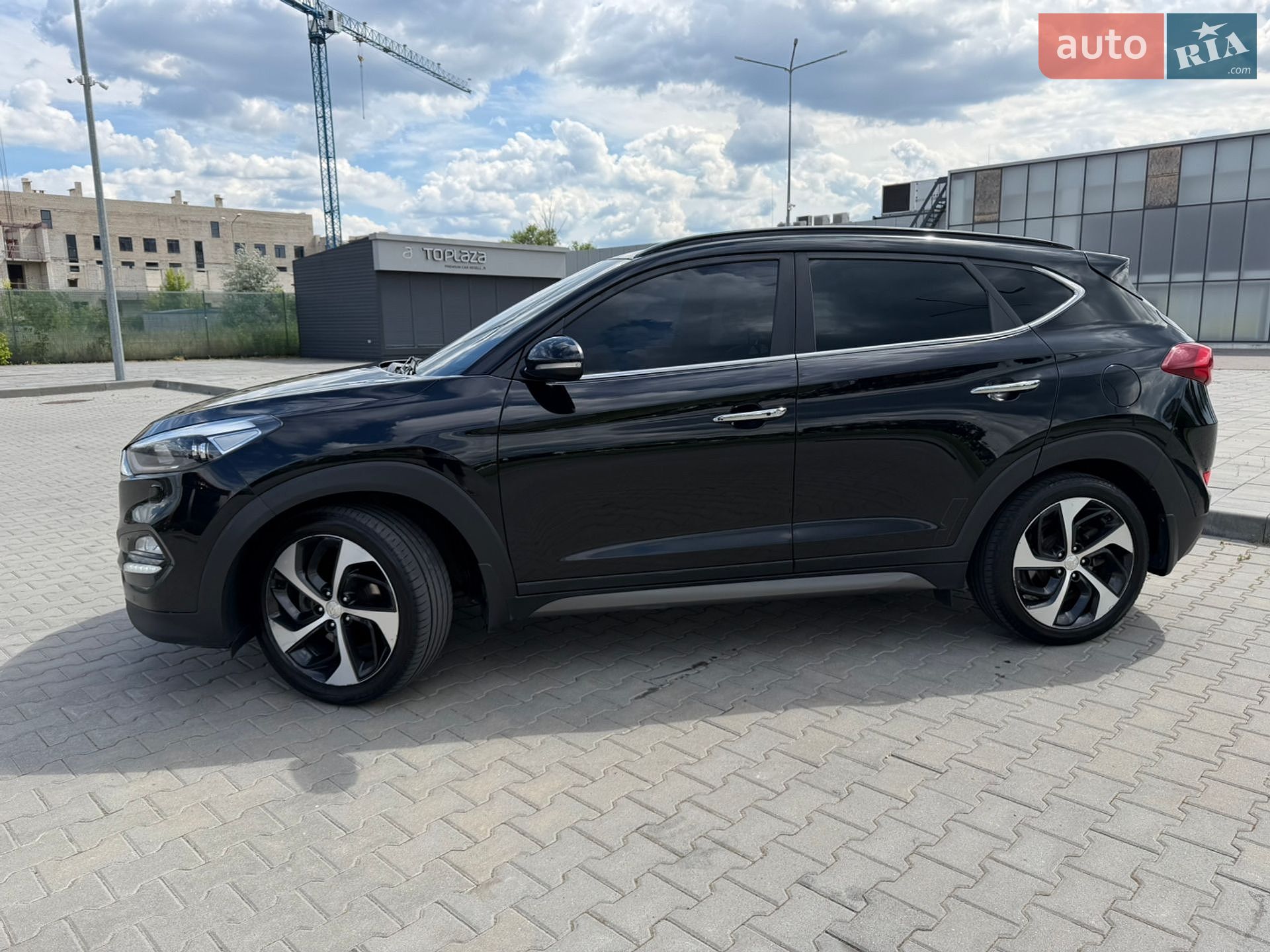 Hyundai Tucson 2016 VIN TMAJ3813DHJ340625 фото оголошення 3 з 15