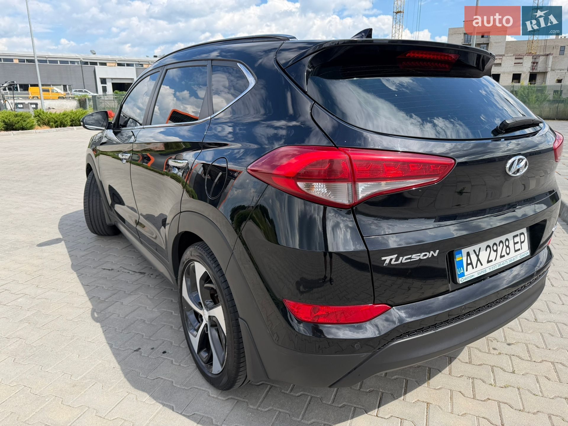 Hyundai Tucson 2016 VIN TMAJ3813DHJ340625 фото оголошення 8 з 15