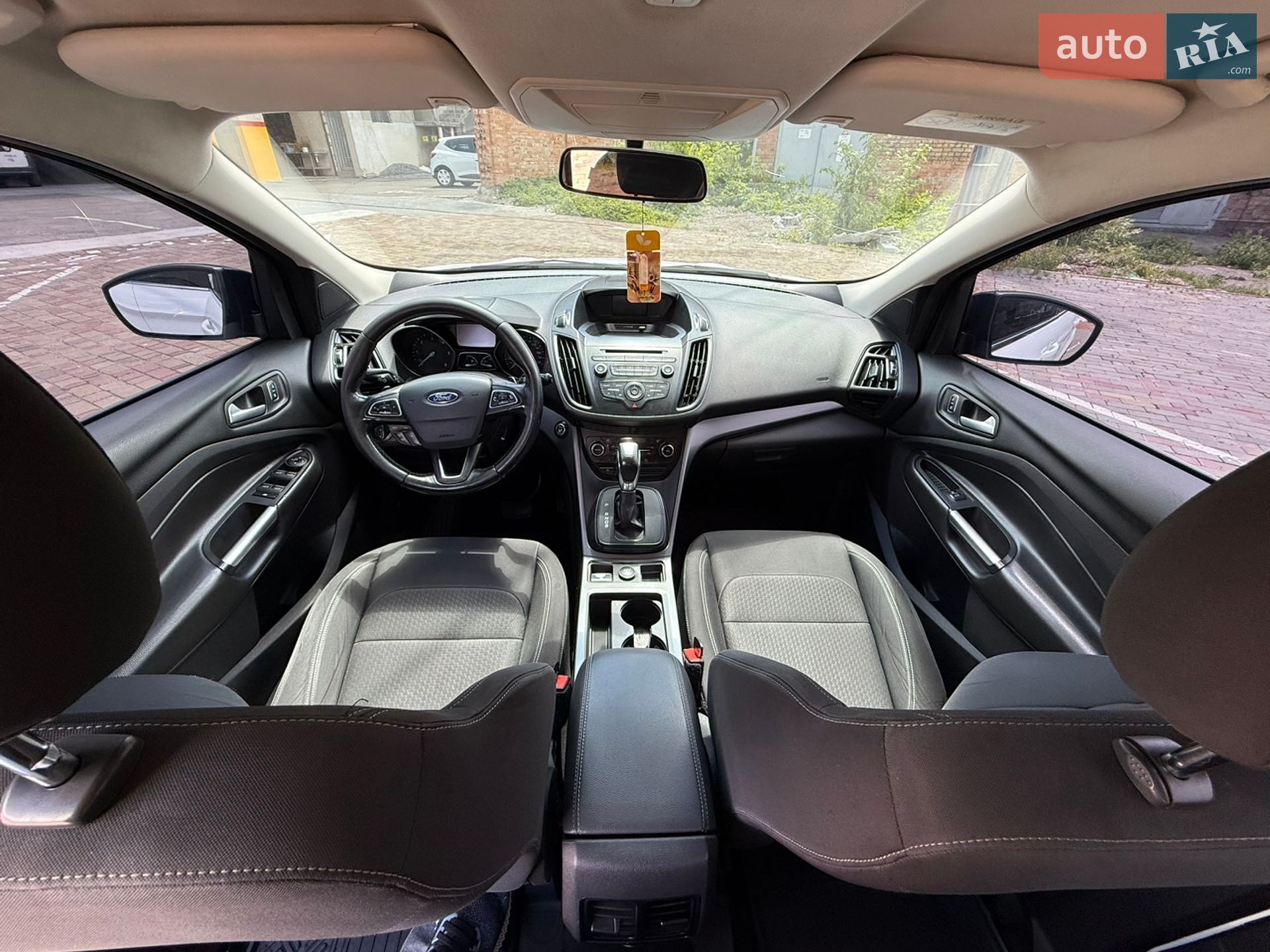 Ford Kuga 2017 VIN WF0AXXWPMAHC85252 фото оголошення 24 з 30
