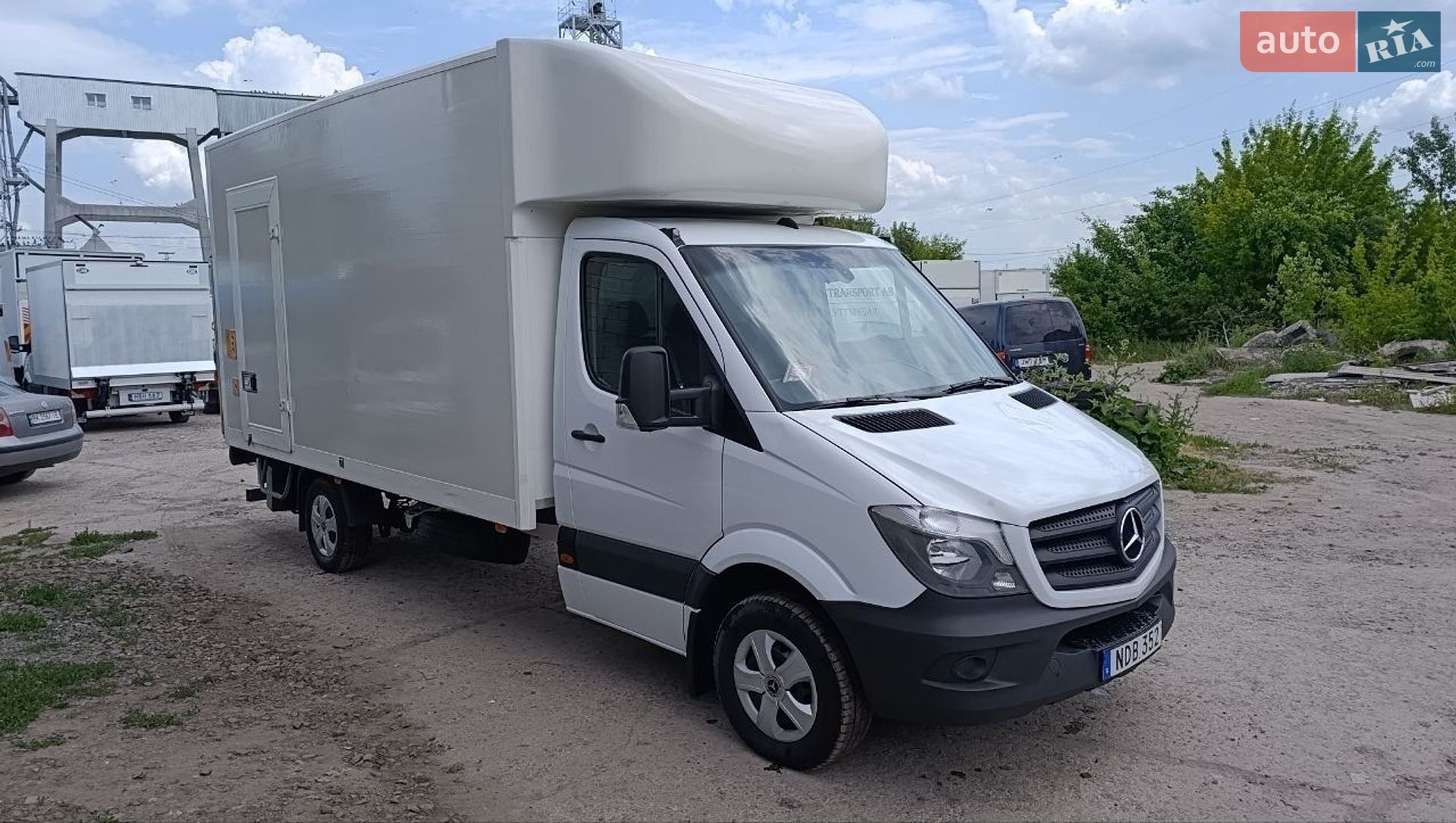 Mercedes-Benz Sprinter 2016 VIN WDB9061351N667957 фото оголошення 9 з 12