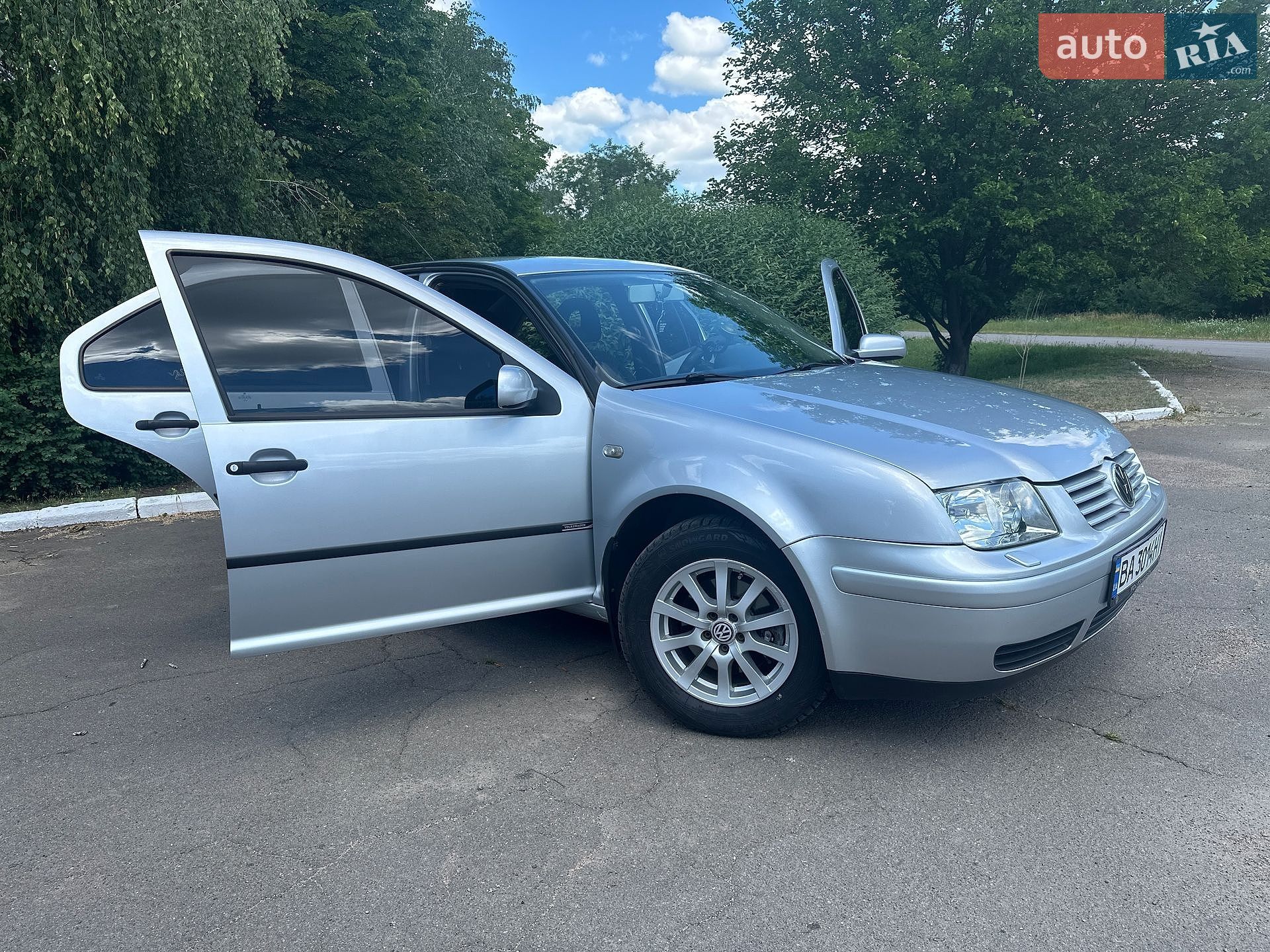 Volkswagen Bora 2001 VIN WVWZZZ1JZ1W589944 фото оголошення 7 з 32
