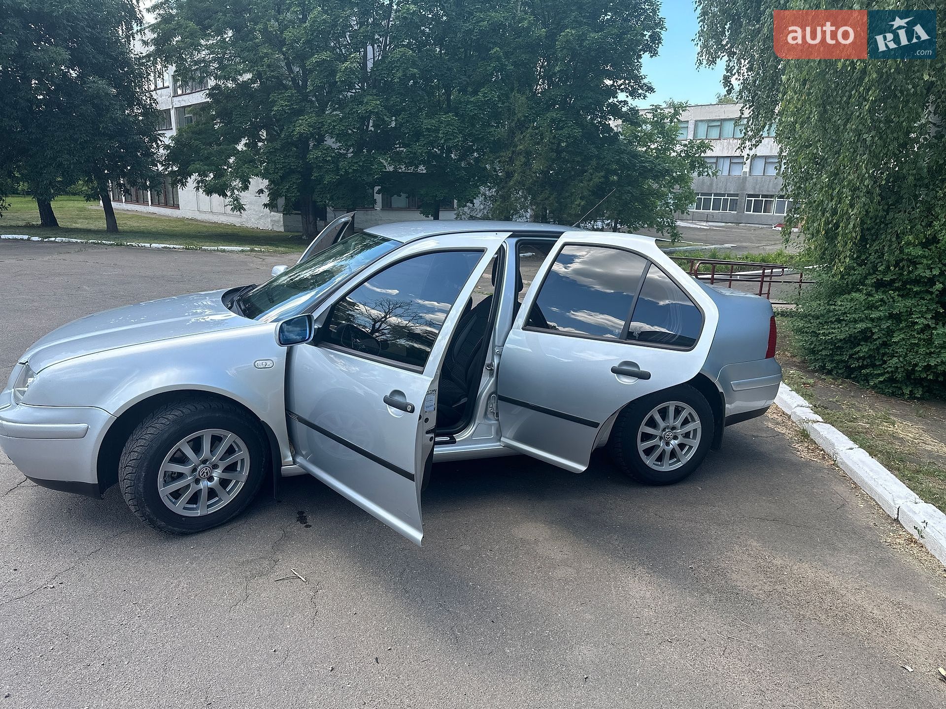Volkswagen Bora 2001 VIN WVWZZZ1JZ1W589944 фото оголошення 12 з 32