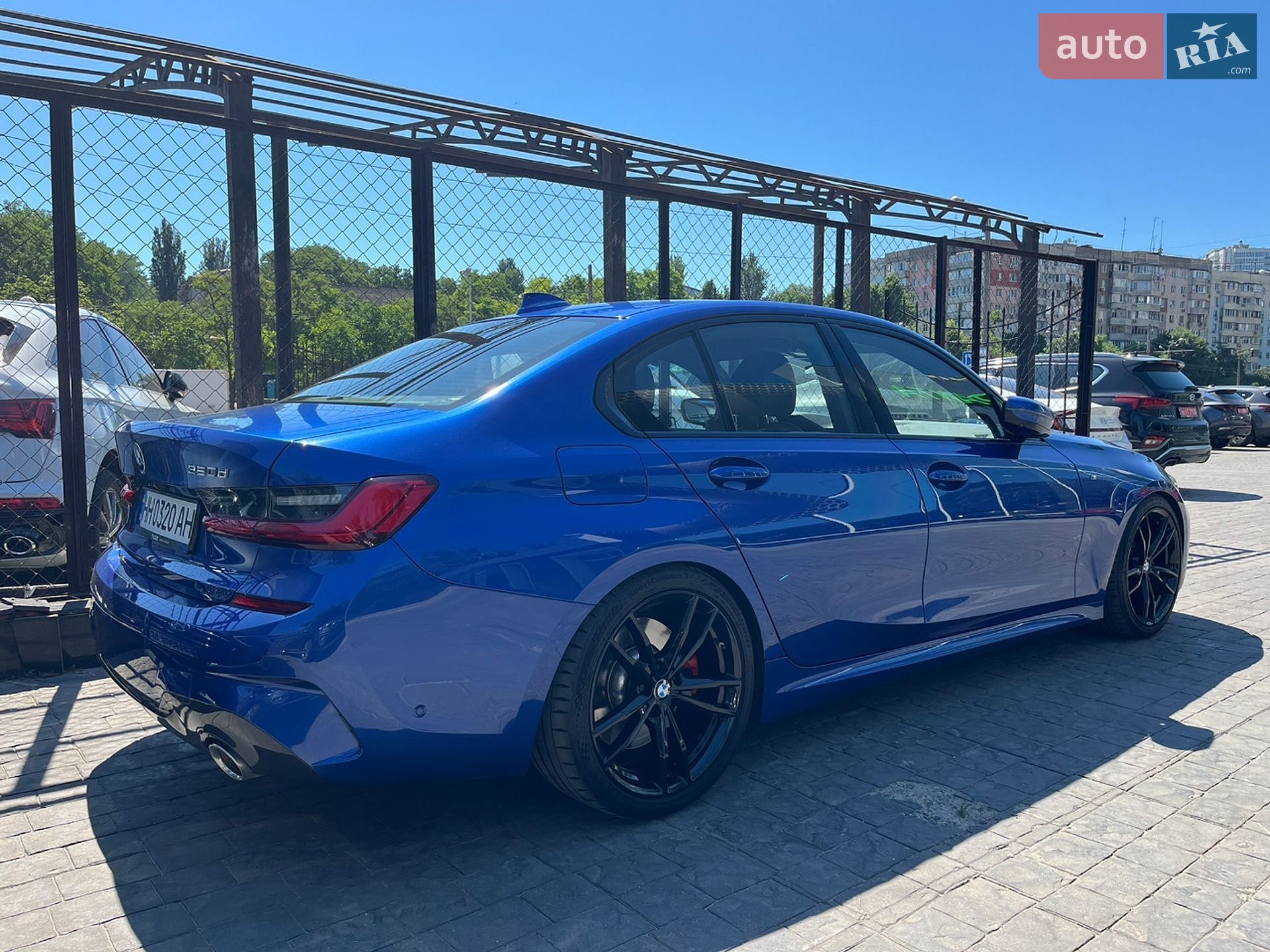 BMW 3 Series 2019 VIN WBA5V5106KAJ58565 фото оголошення 3 з 53