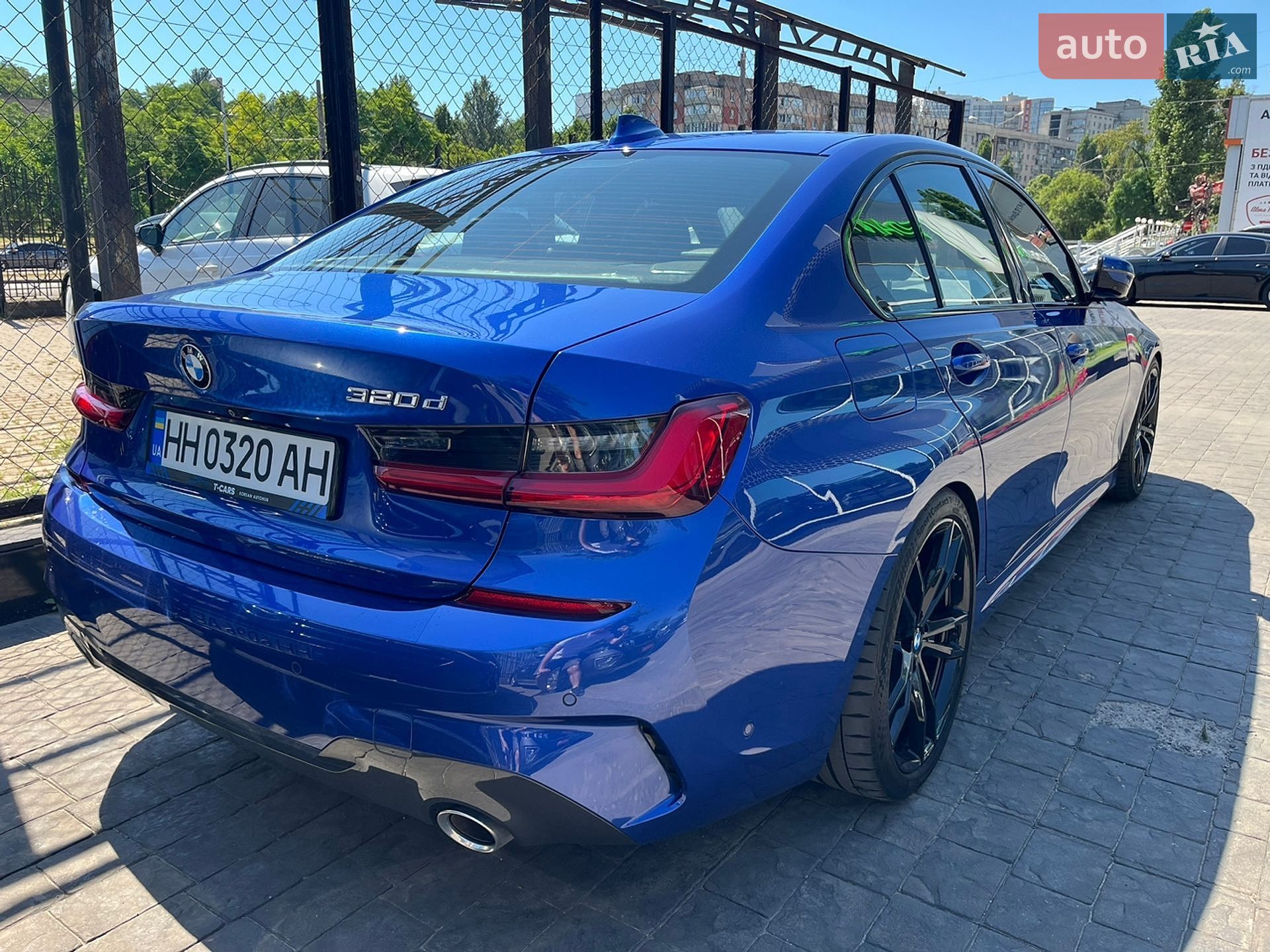 BMW 3 Series 2019 VIN WBA5V5106KAJ58565 фото оголошення 6 з 53