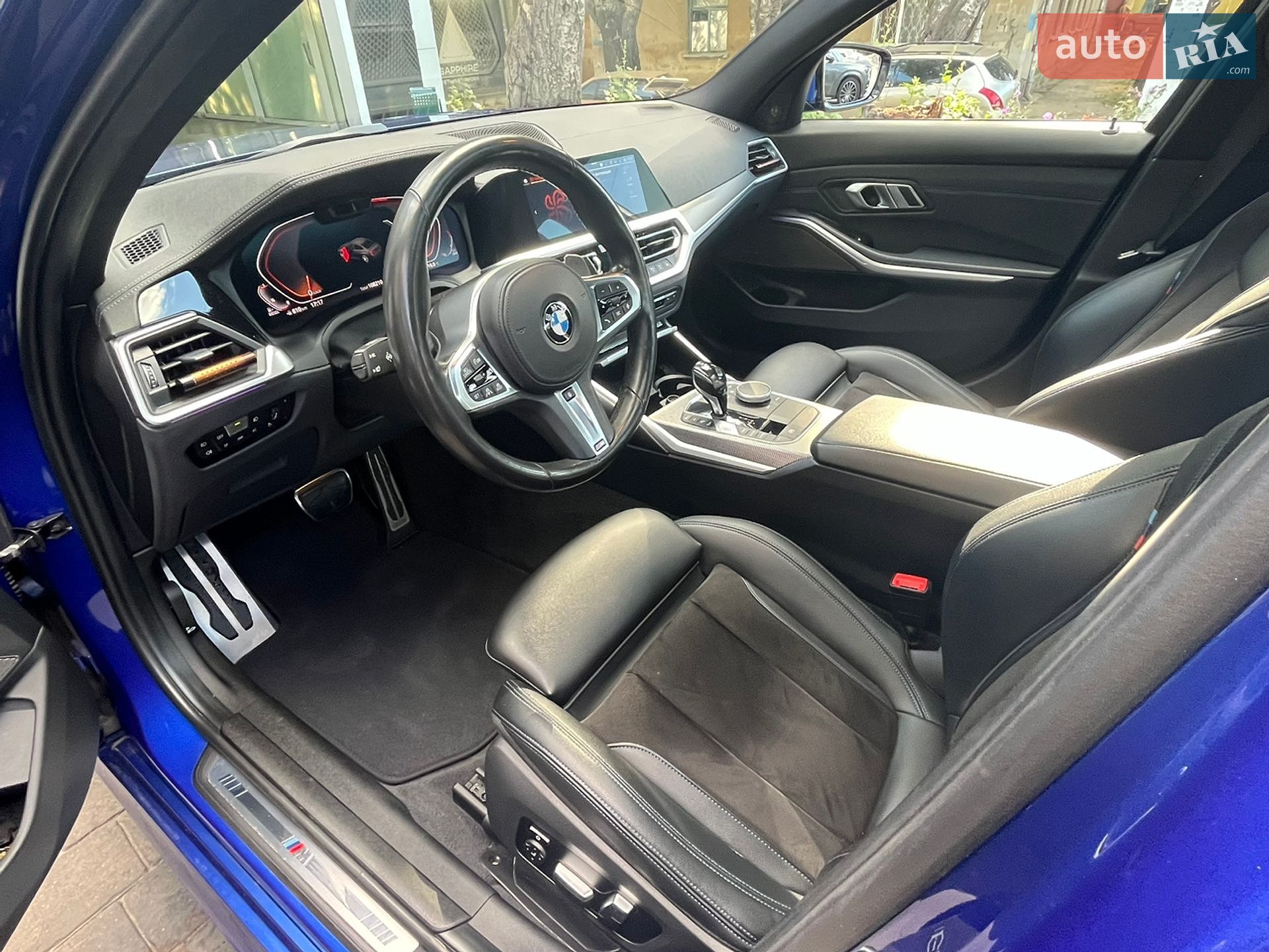 BMW 3 Series 2019 VIN WBA5V5106KAJ58565 фото оголошення 25 з 53
