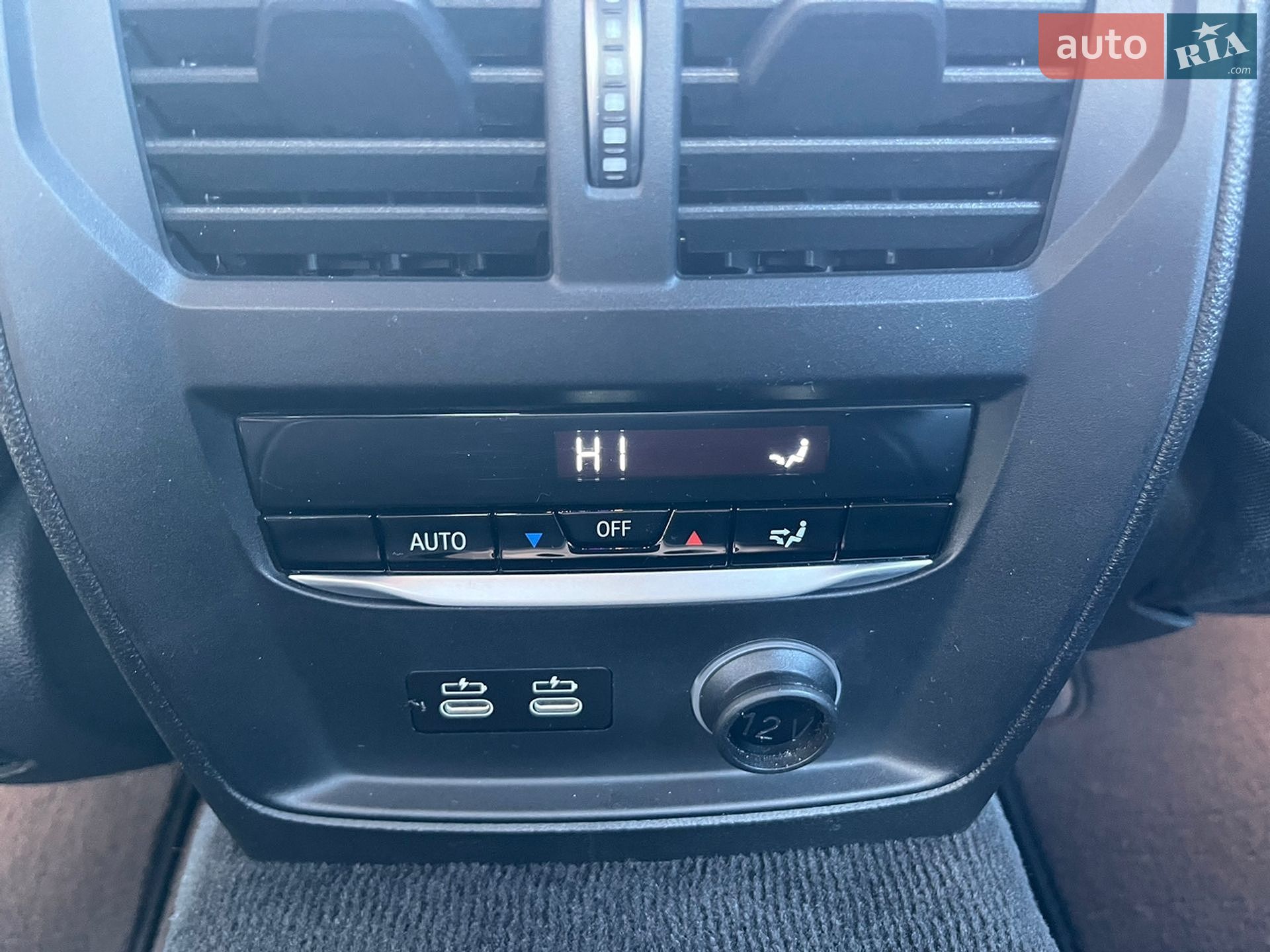 BMW 3 Series 2019 VIN WBA5V5106KAJ58565 фото оголошення 33 з 53
