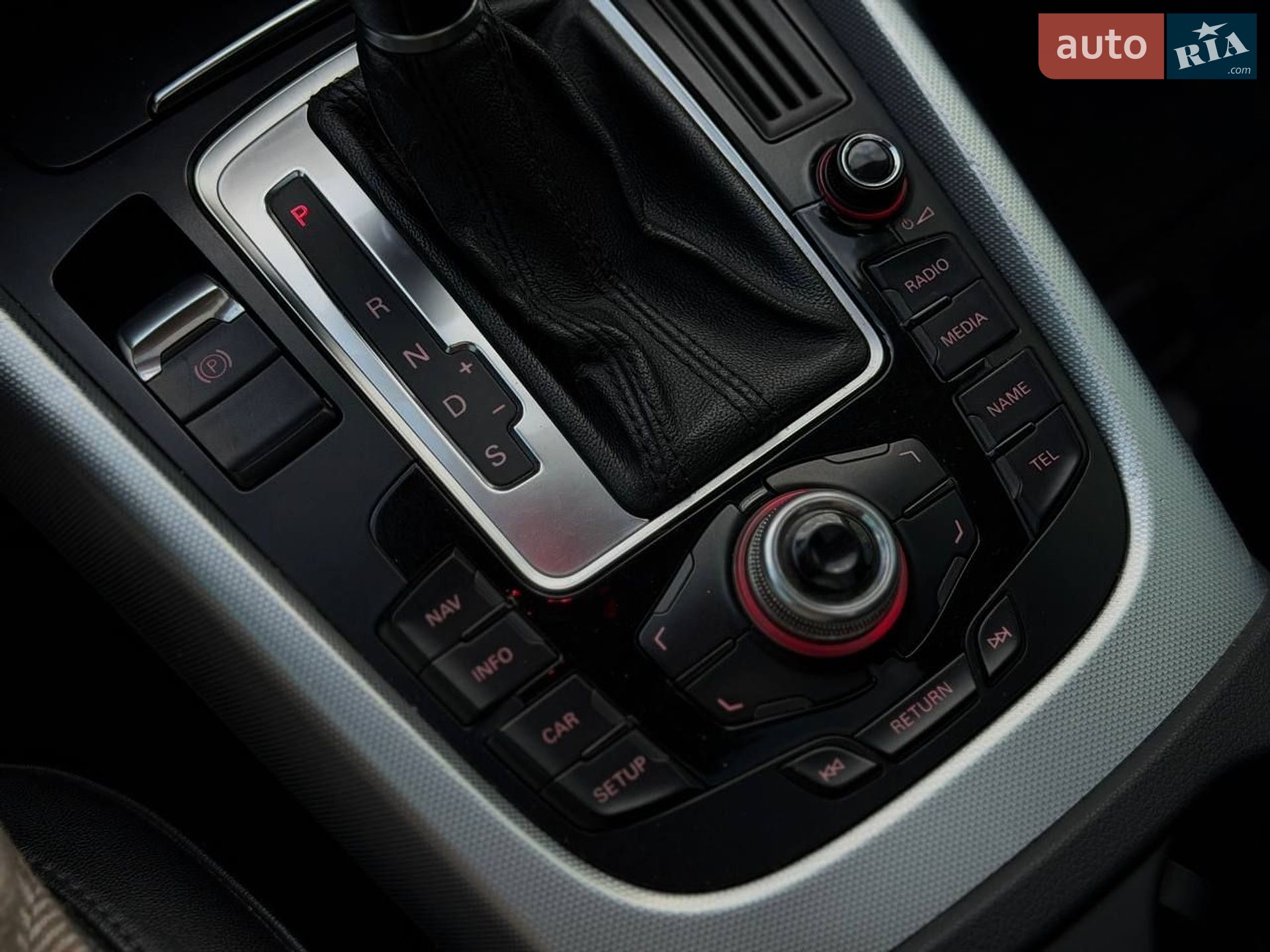 Audi Q5 2009 VIN WAUZZZ8R8AA045054 фото оголошення 24 з 31